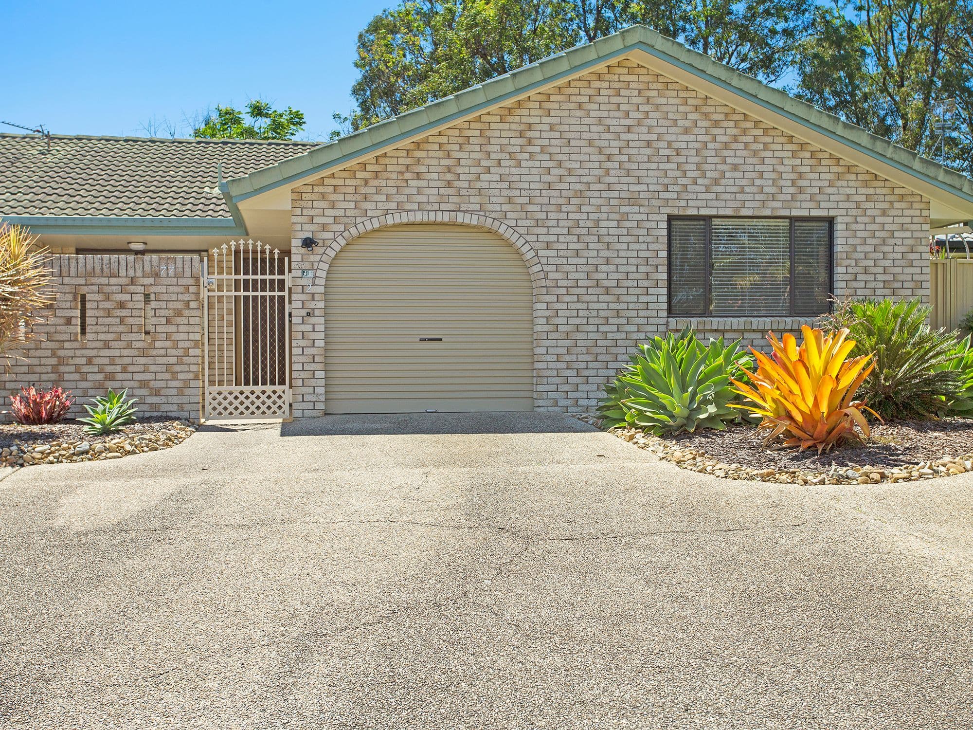 77 Treeview Drive, Burleigh Waters QLD 4220, Burleigh Waters - Thumbnail 2