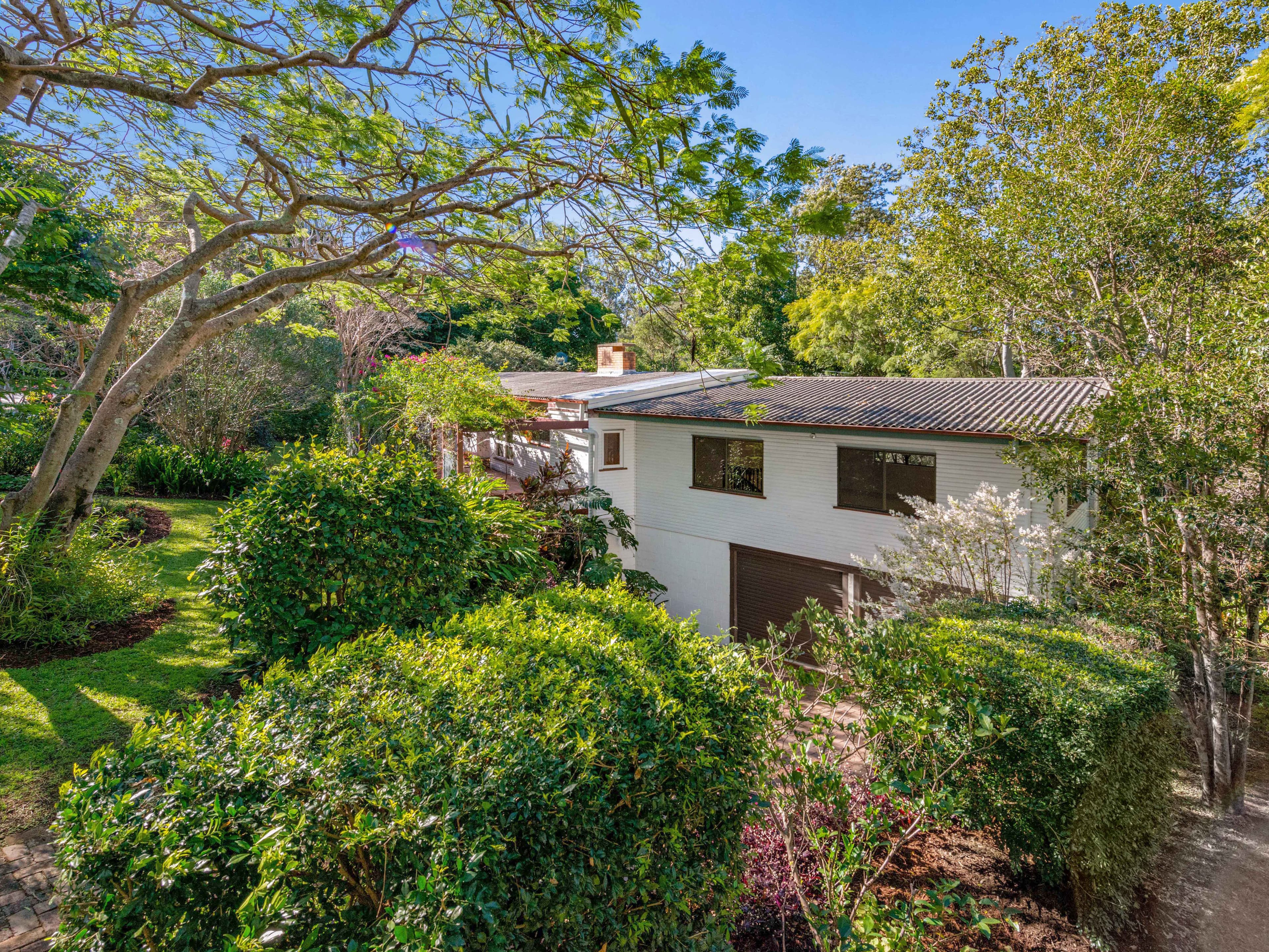 21 Deerhurst Road, Brookfield QLD 4069, Brookfield - Image 1