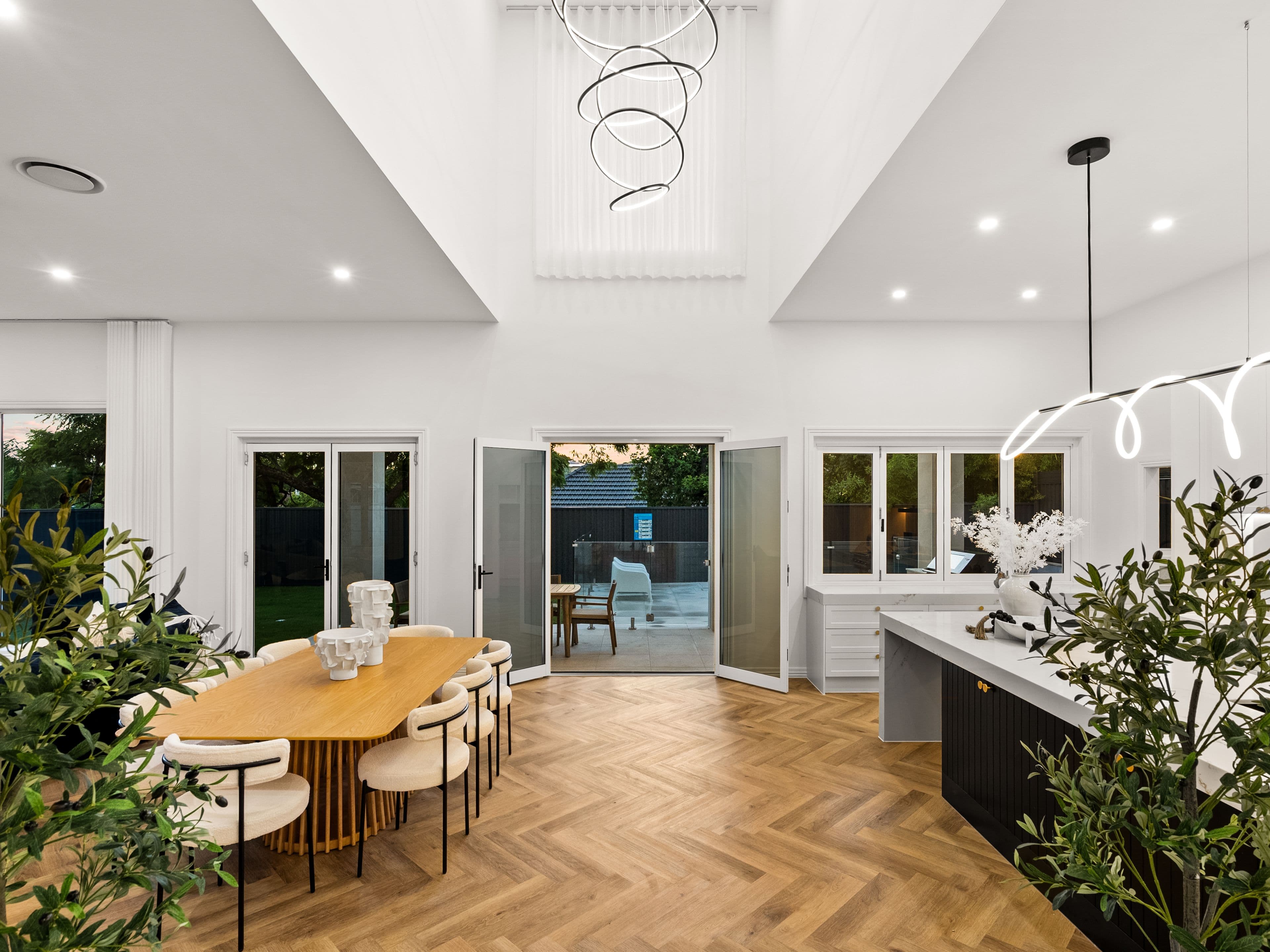 68 Brinawa Street, Camp Hill QLD 4152, Camp Hill - Thumbnail 4