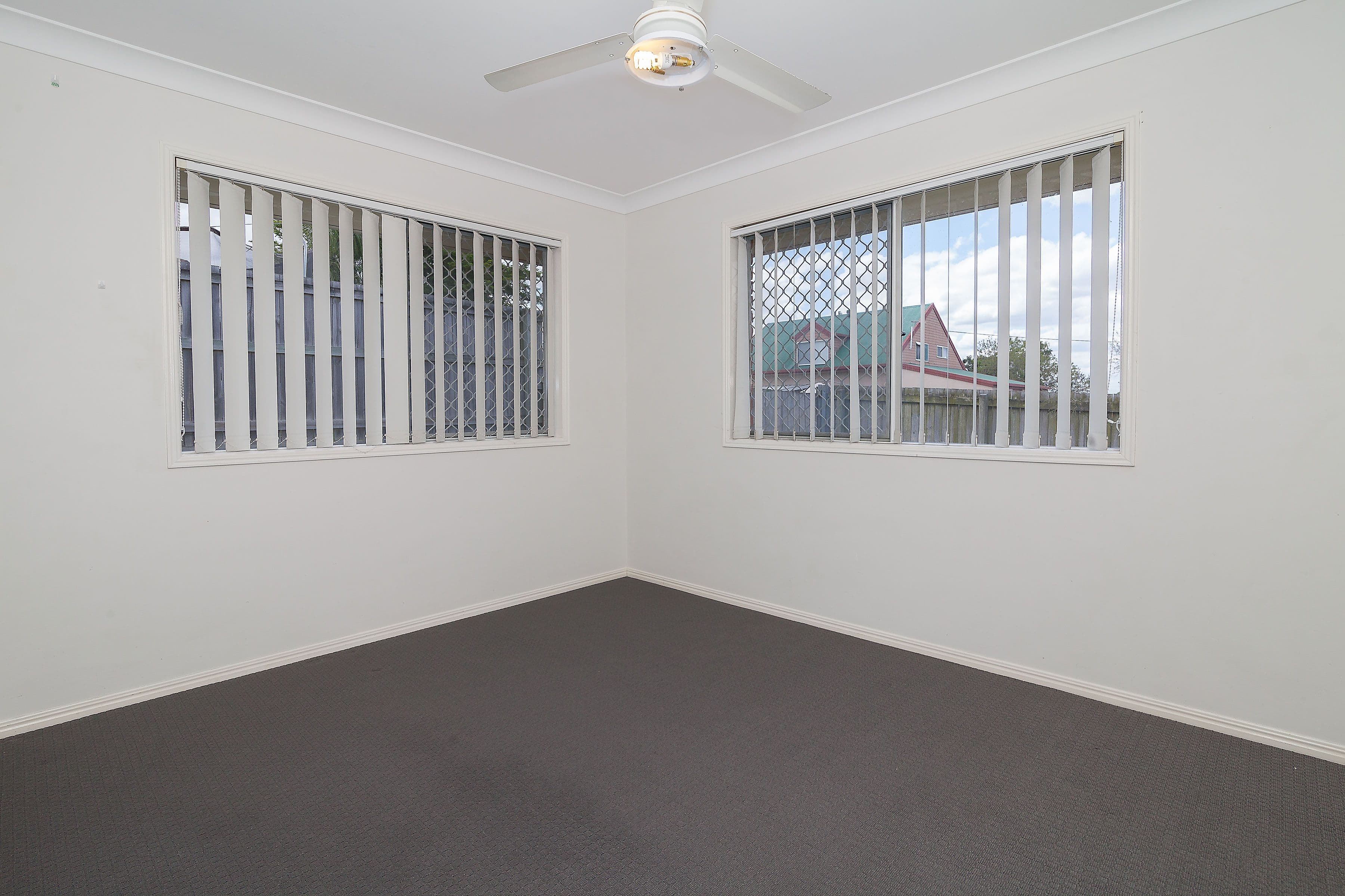9 Barnes Street, Redbank Plains QLD 4301, Redbank Plains - Thumbnail 7