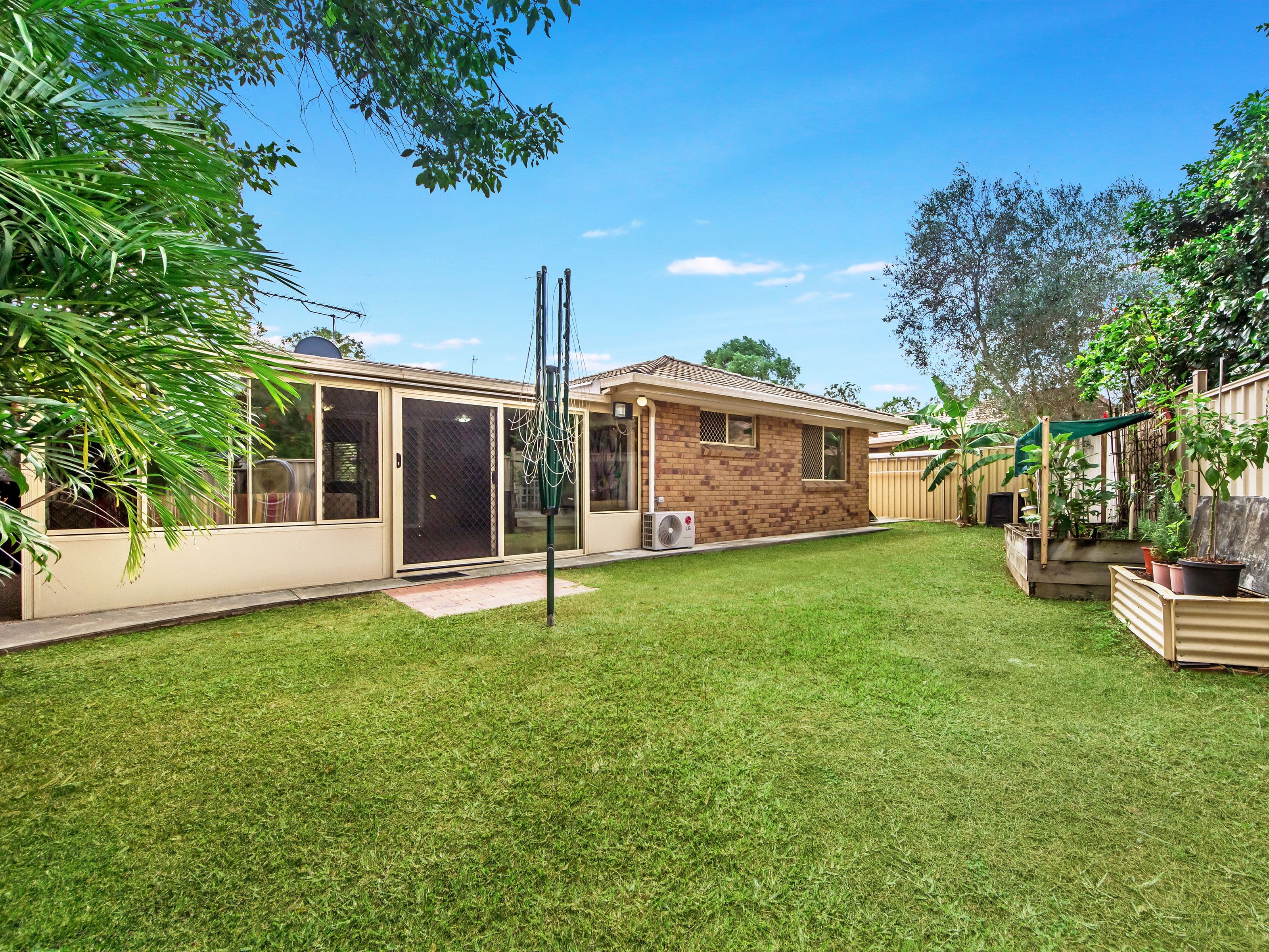 91 Village Way, Oxenford QLD 4210, Oxenford - Thumbnail 2