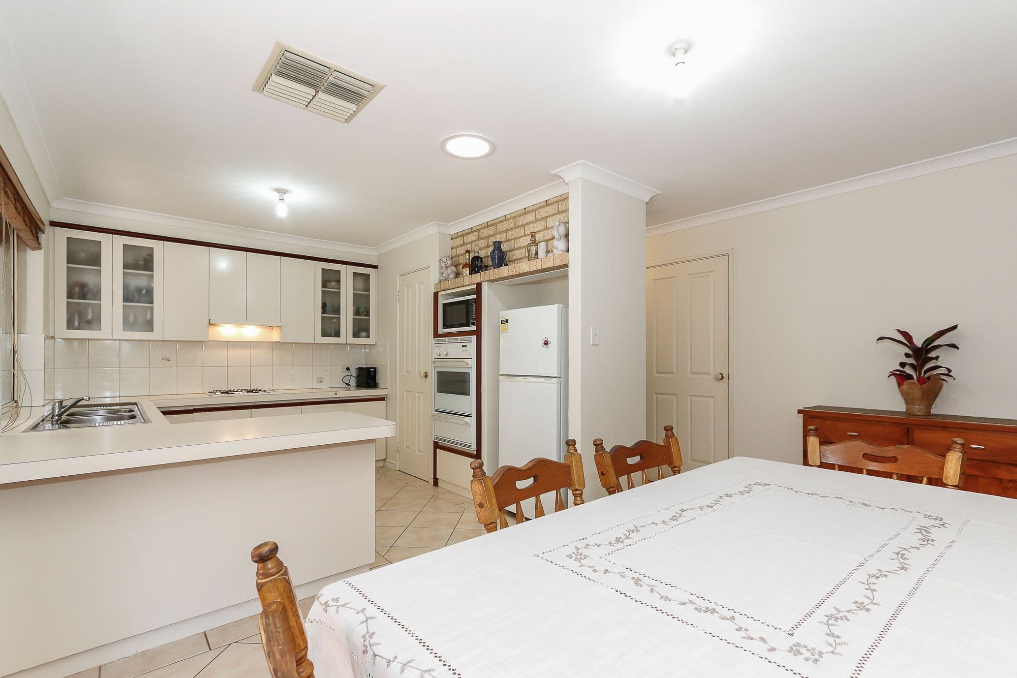 16A Drevon Place, Marangaroo WA 6064, Marangaroo - Thumbnail 2