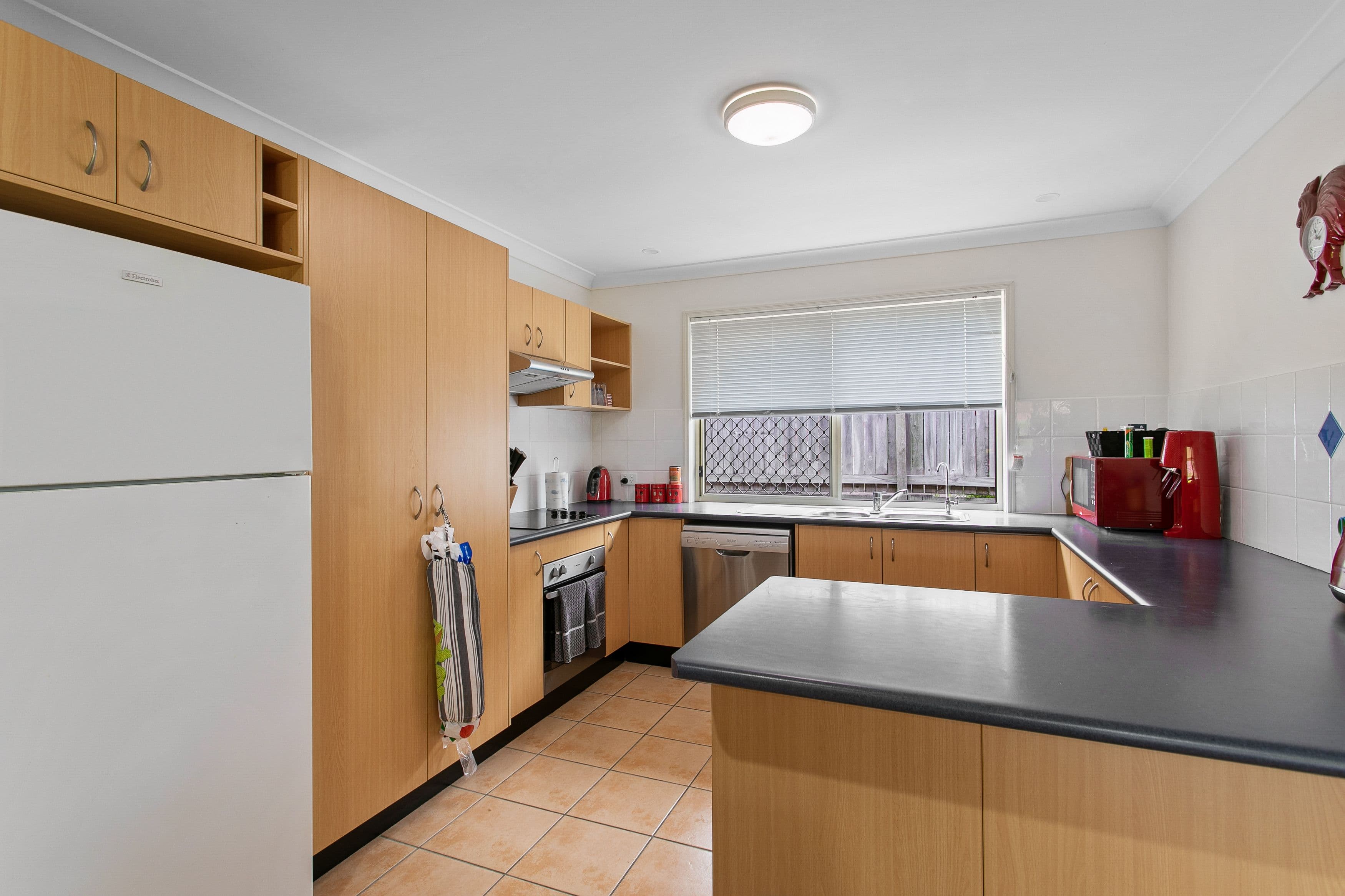 4 Peachester Court, Deception Bay QLD 4508, Deception Bay - Thumbnail 4