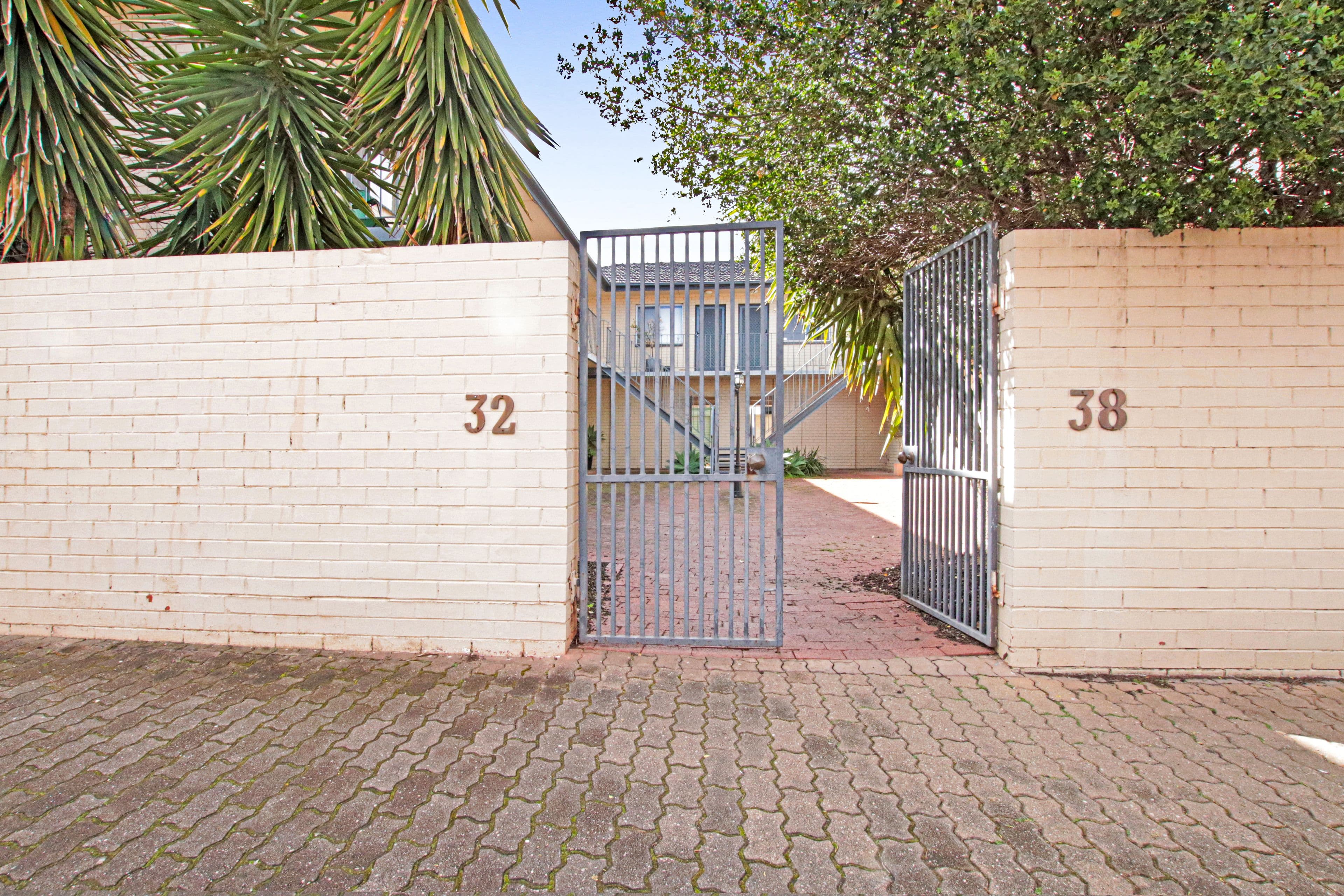 2/32 Margaret Street, North Adelaide SA 5006, North Adelaide - Image 1
