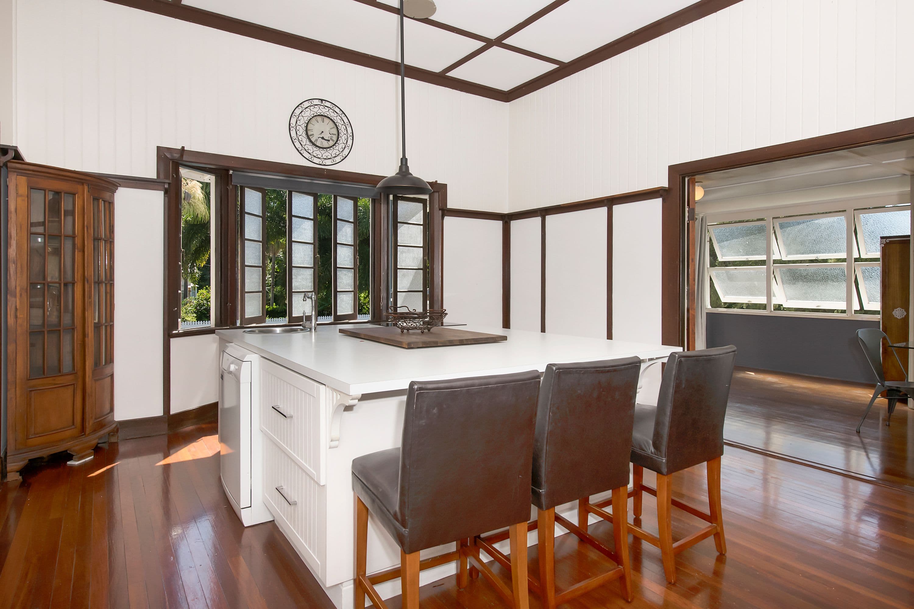 6 Purves Street, Hyde Park QLD 4812, Hyde Park - Thumbnail 4