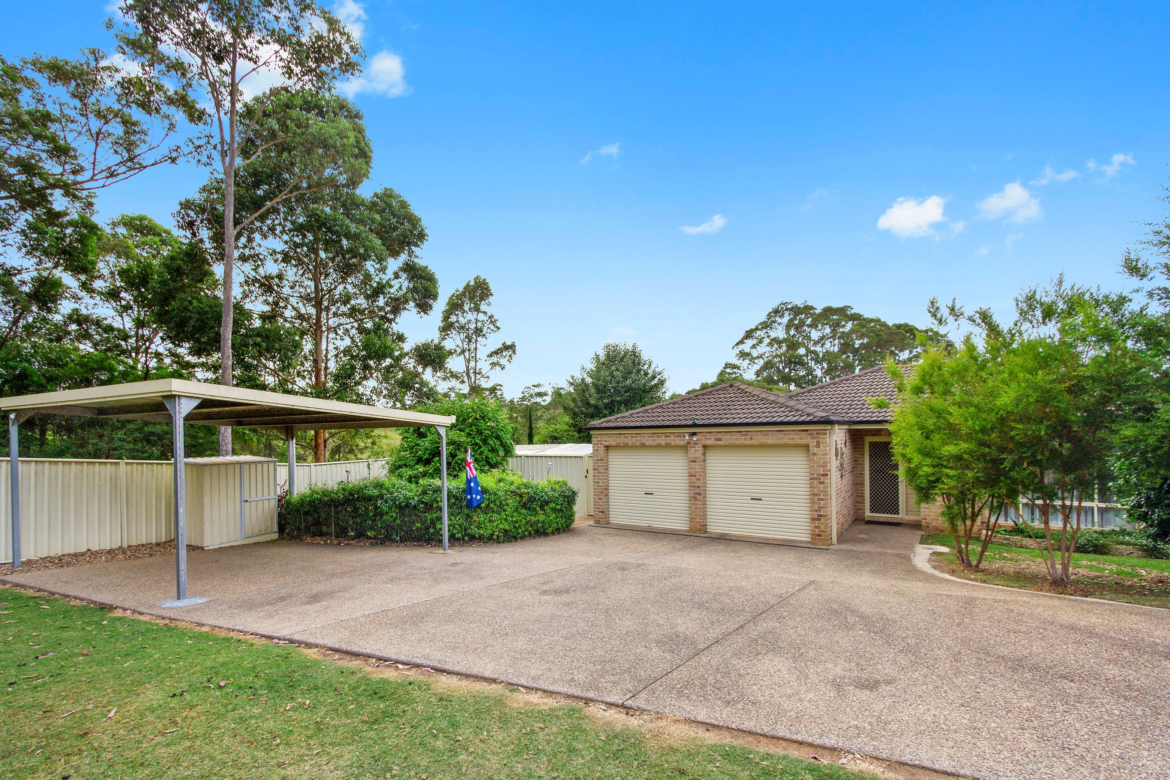 8 Henry Place, Long Beach - Image 1
