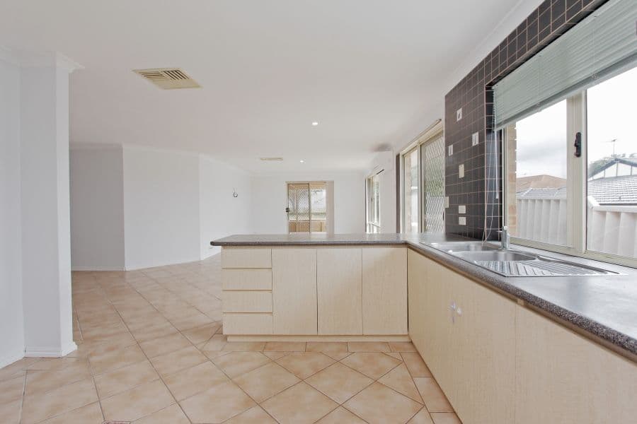23 Dandenong Way, Alexander Heights WA 6064, Alexander Heights - Thumbnail 7