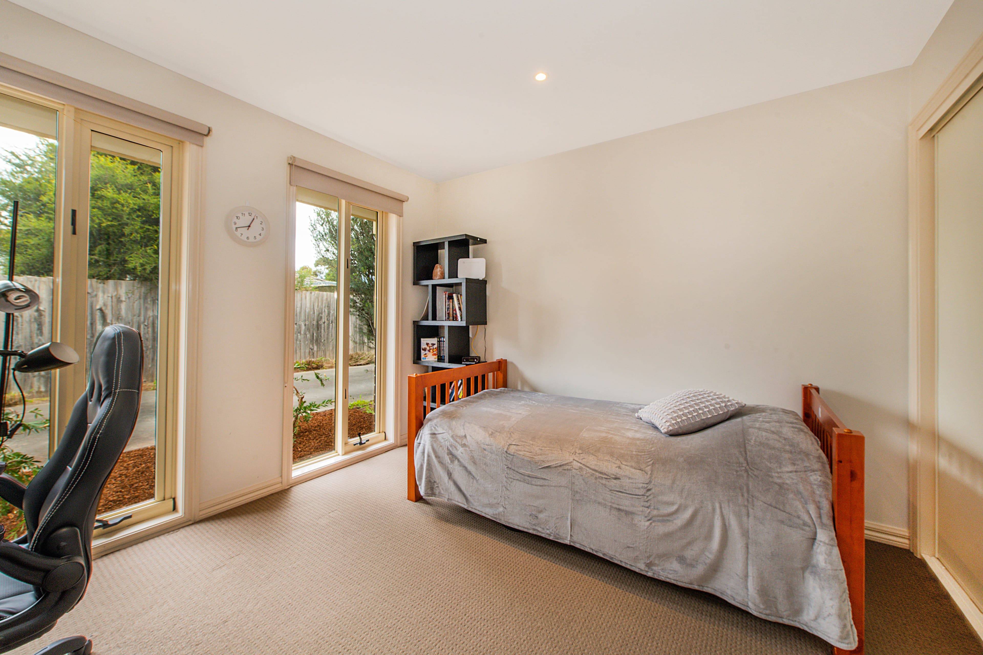 19 Dobson Street, Ferntree Gully VIC 3156, Ferntree Gully - Thumbnail 8