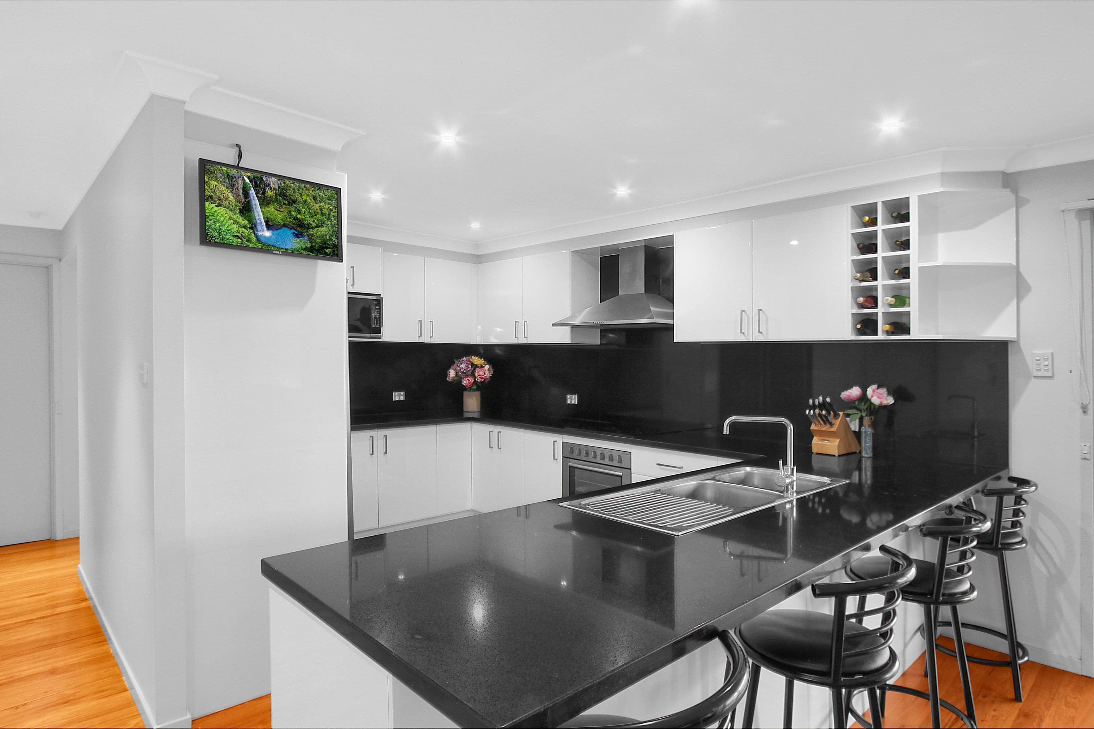 2 Bellette Close, Abbotsbury - Thumbnail 2