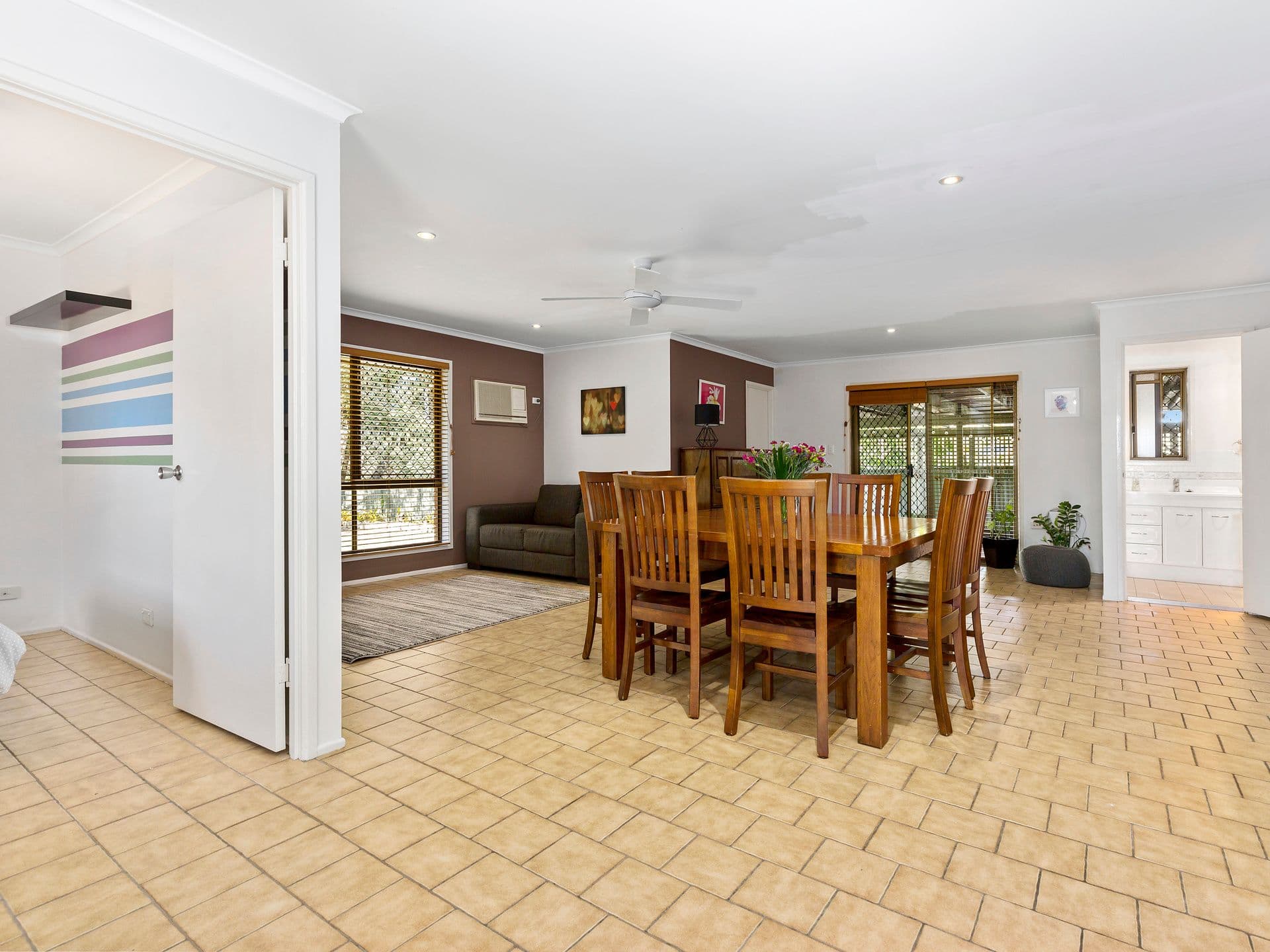 15 Glen Fairlie Avenue, Redbank Plains QLD 4301, Redbank Plains - Thumbnail 5