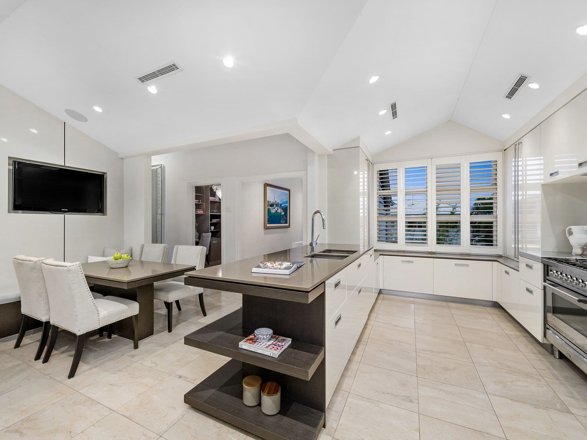 503 Cavendish Road, Coorparoo QLD 4151, Coorparoo - Thumbnail 6