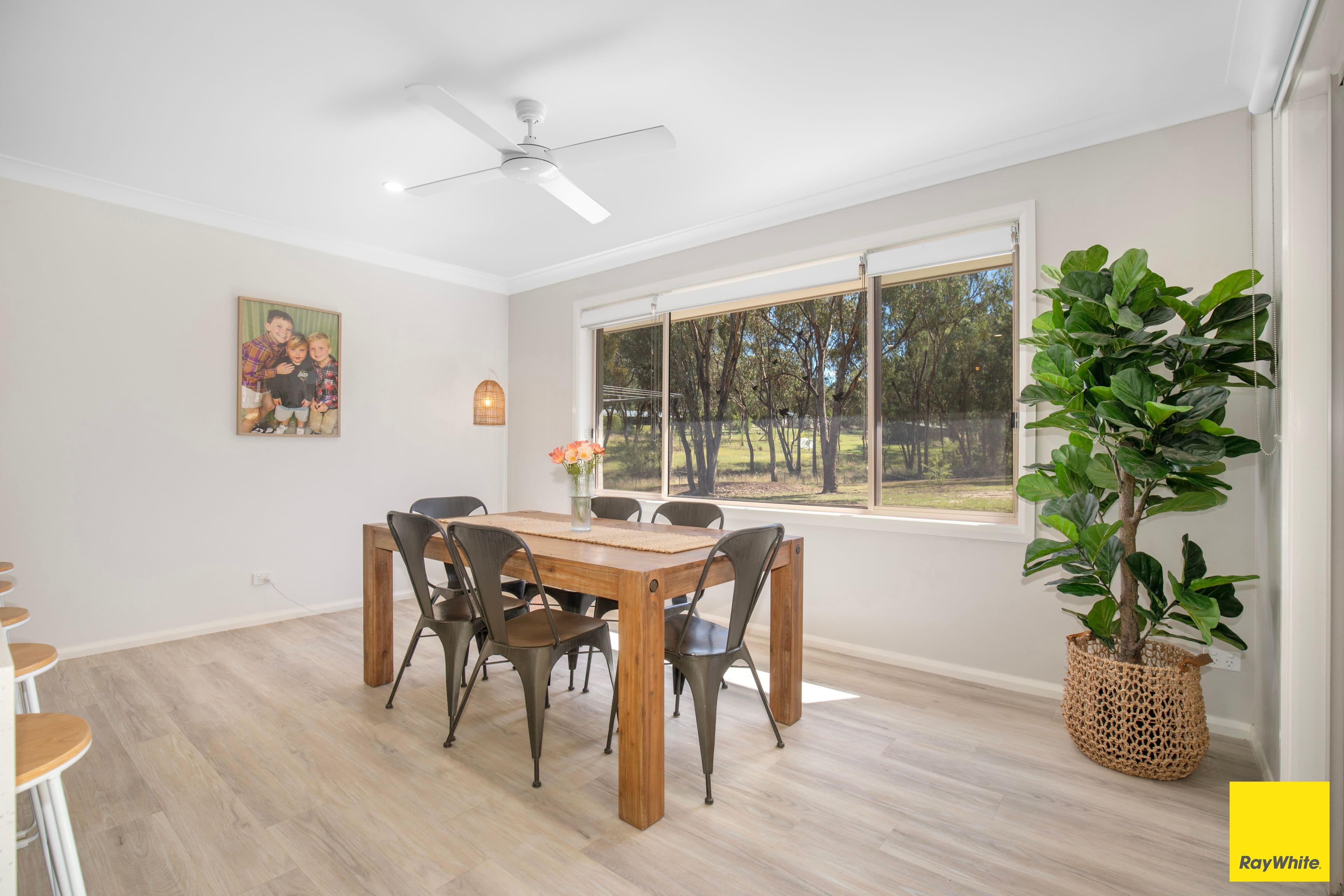27 Bimbadeen Drive, Inverell NSW 2360, Inverell - Thumbnail 4