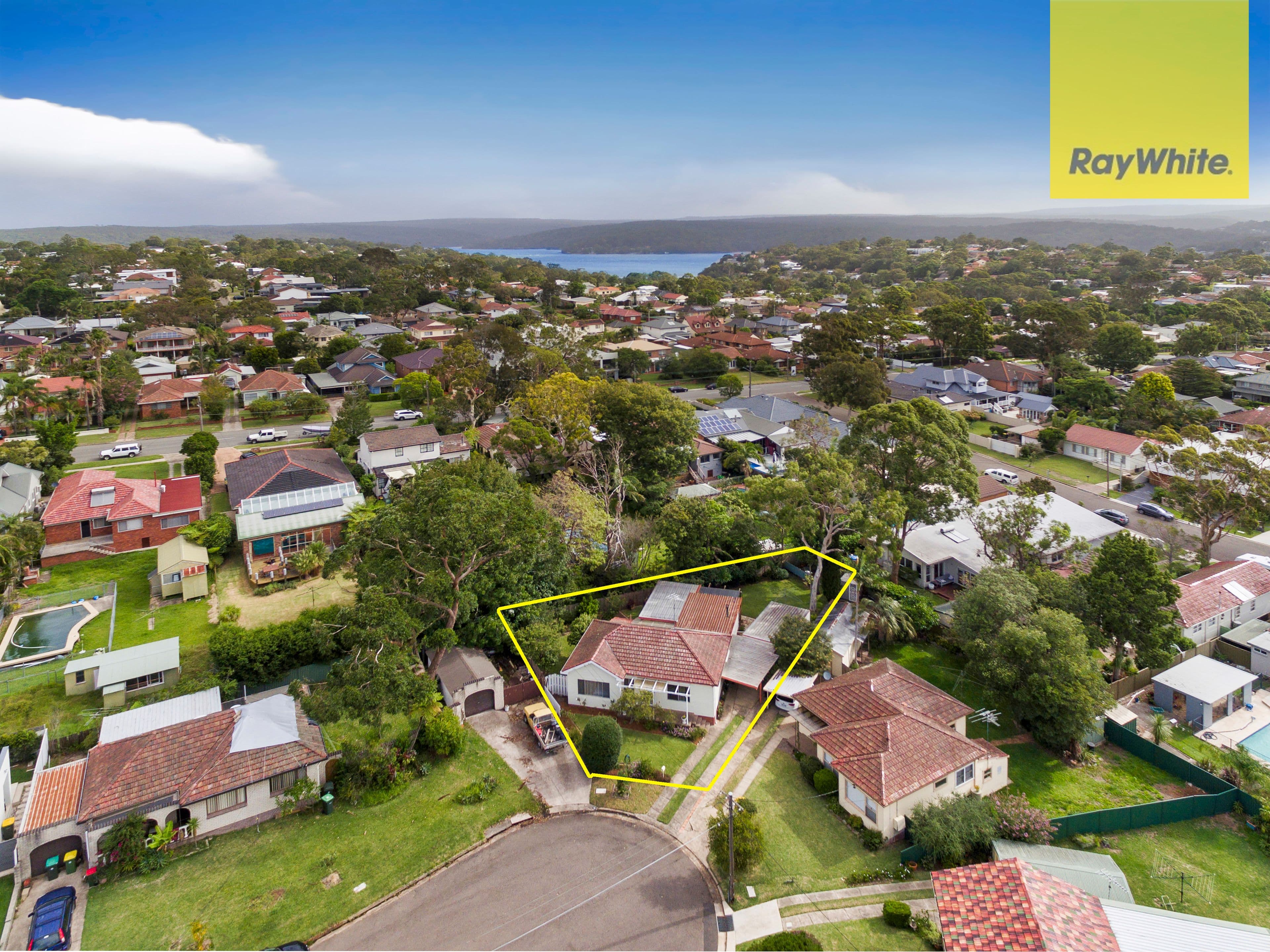 10 Mandur Place, Caringbah South NSW 2229, Caringbah South - Thumbnail 2