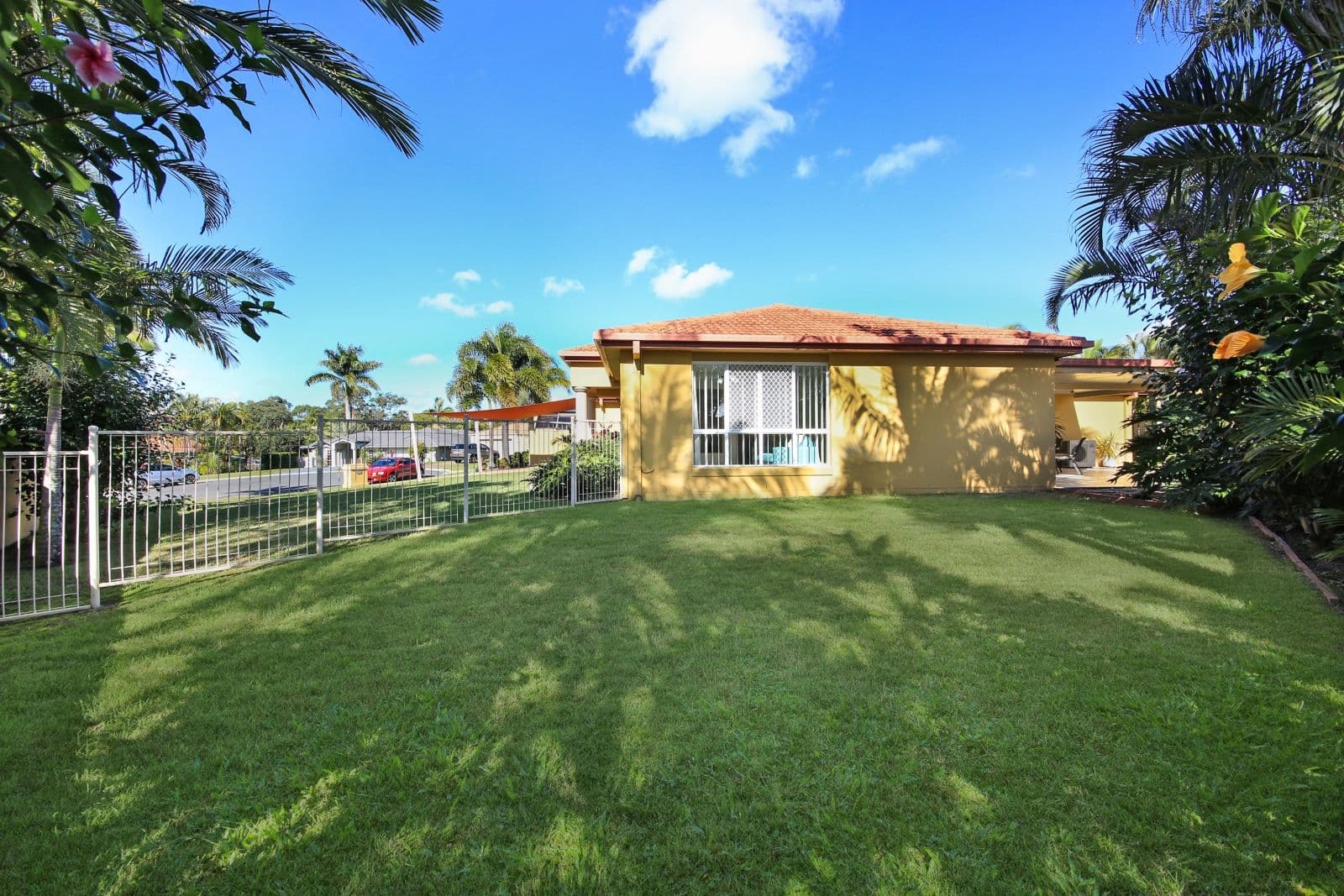 15 Calcetto Place, Arundel QLD 4214, Arundel - Thumbnail 2