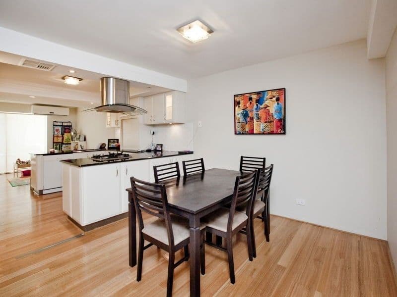 8/8 Robert Street, Como WA 6152, Como - Thumbnail 2