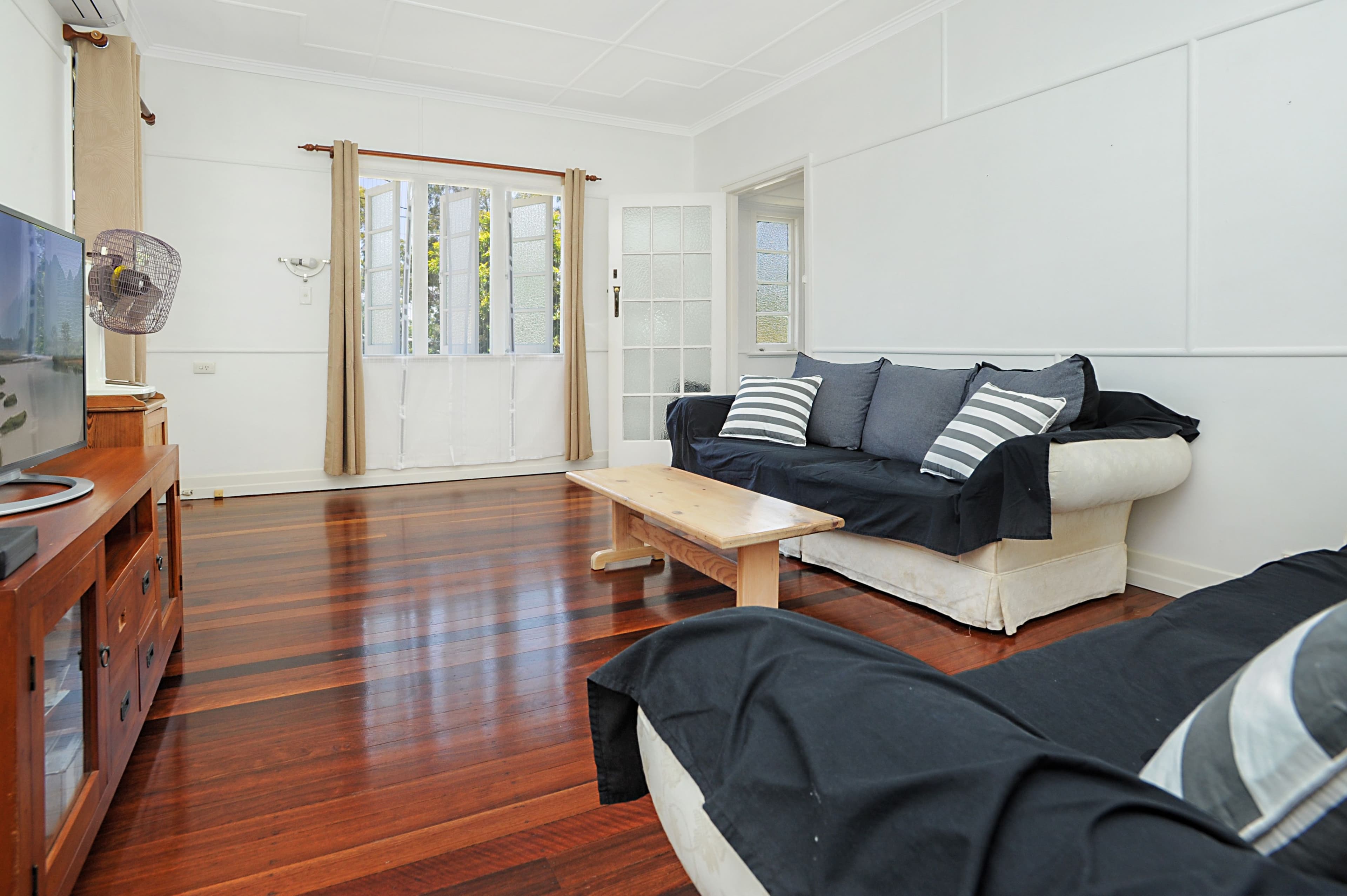 7 Bega Street, Grange QLD 4051, Grange - Thumbnail 4