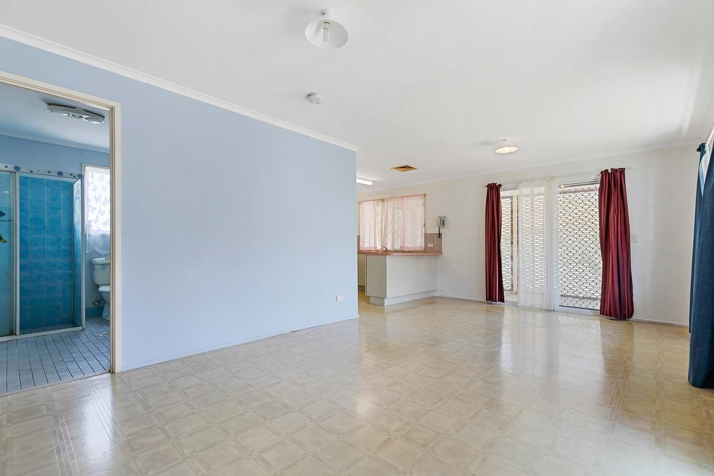 8 Porter Street, Point Vernon QLD 4655, Point Vernon - Thumbnail 2