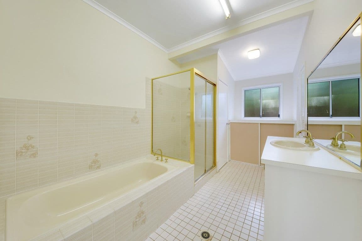 26 Harvey Road, Clinton QLD 4680, Clinton - Thumbnail 6