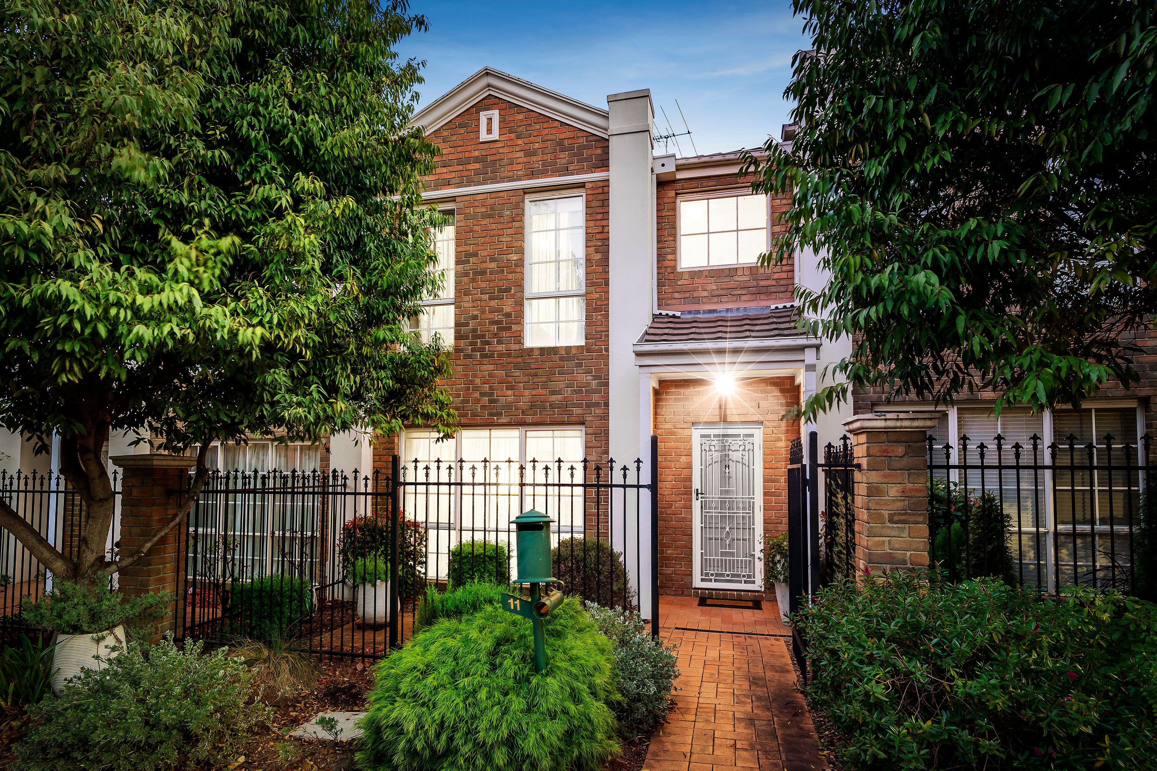11 Reid Walk, Macleod VIC 3085, Macleod - Image 1