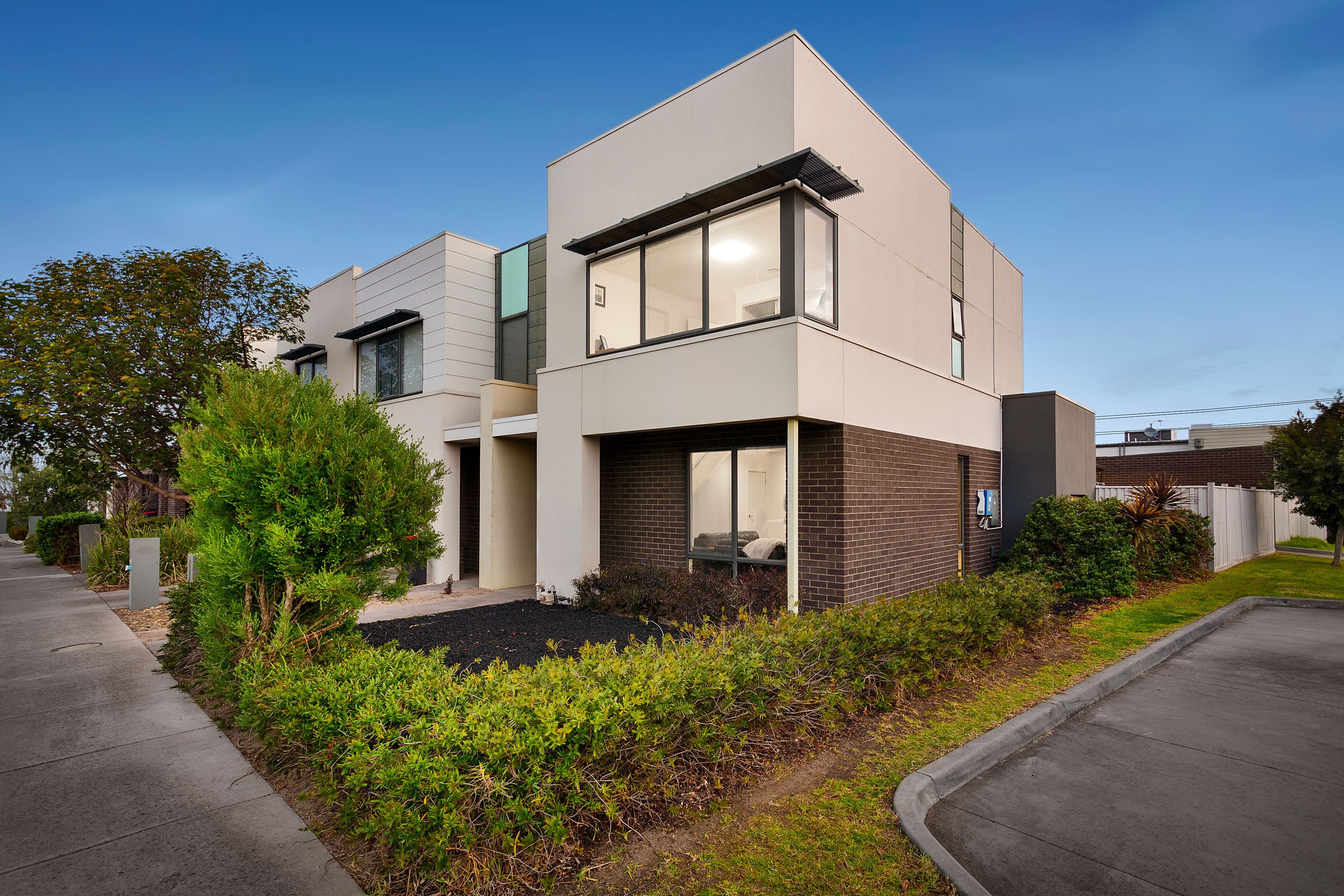 8 Beaconsfield Road, Mulgrave VIC 3170, Mulgrave - Image 1
