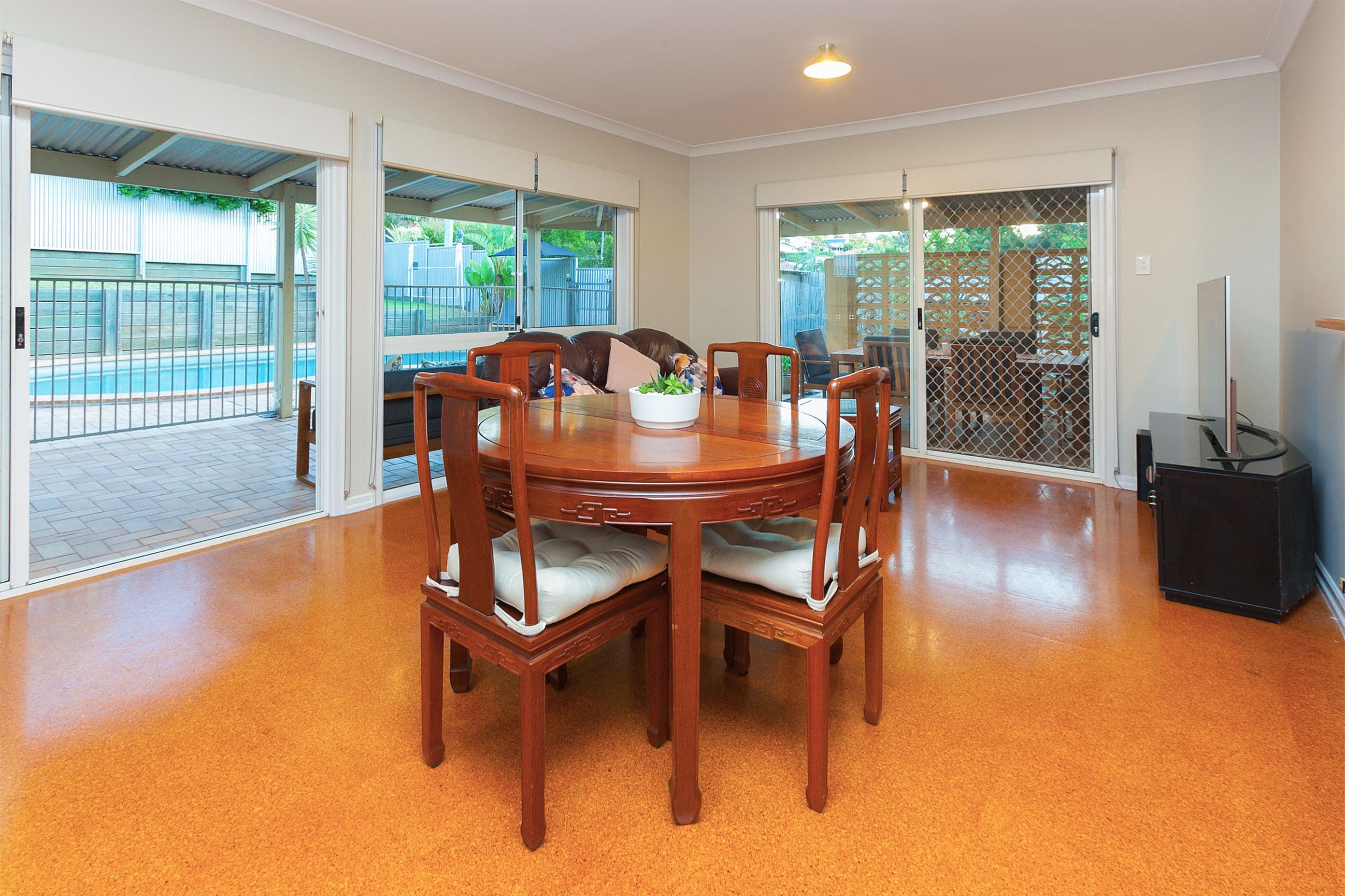 56 Brodie Street, Holland Park West QLD 4121, Holland Park West - Thumbnail 2