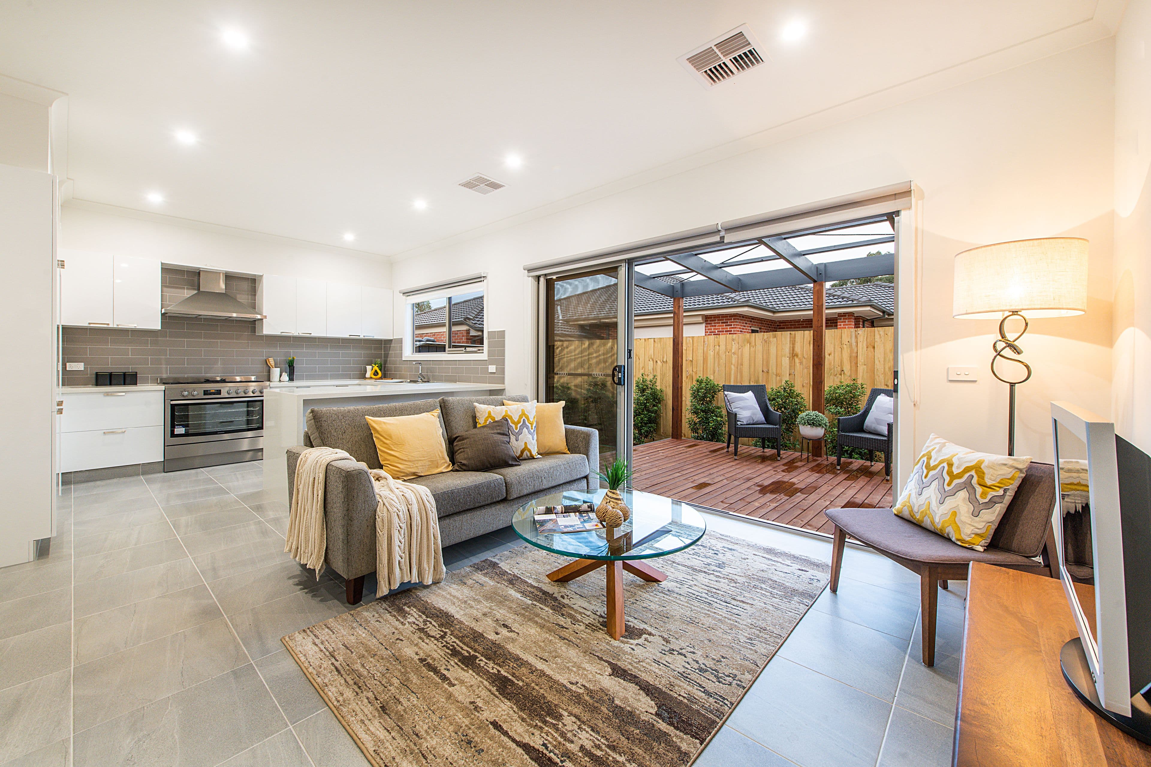 6 Graham Avenue, Kilsyth VIC 3137, Kilsyth - Thumbnail 2