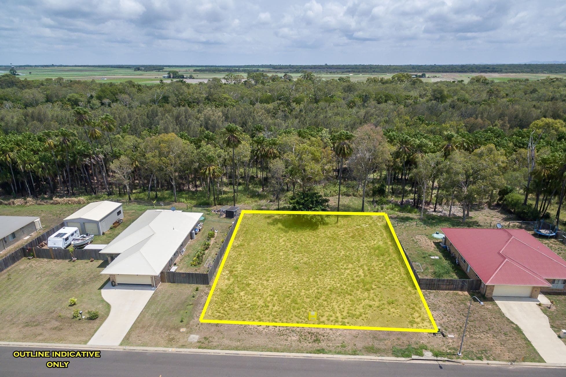 33 Regency Road, Moore Park Beach QLD 4670, Moore Park Beach - Thumbnail 2