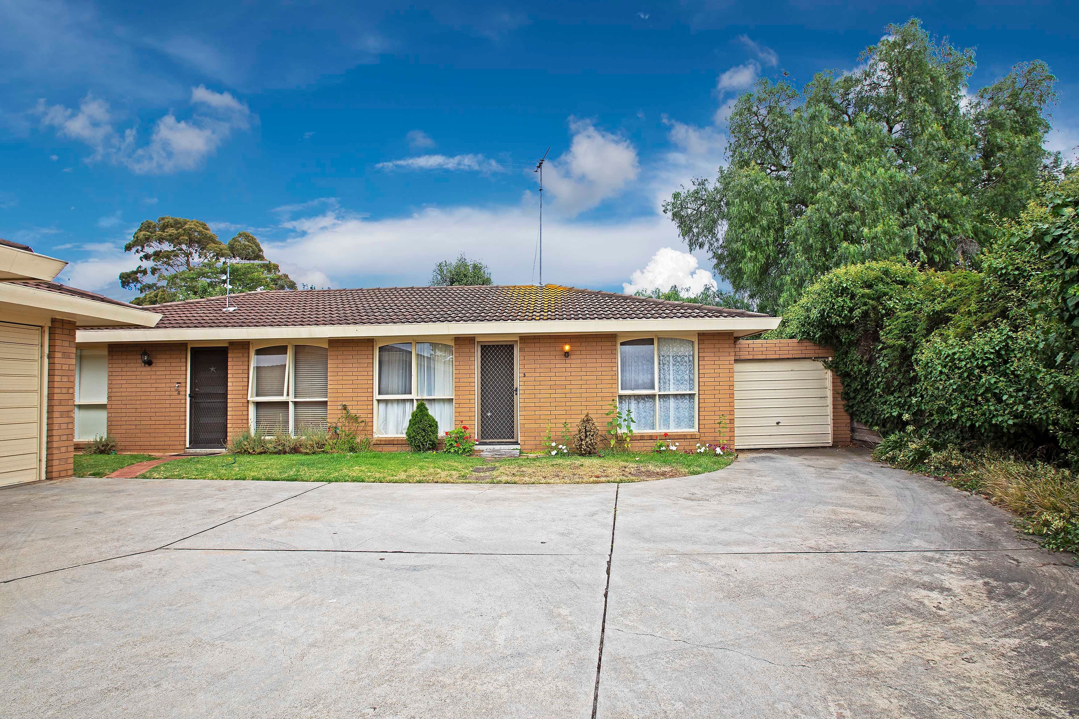 98 South Valley Road, Highton VIC 3216, Highton - Image 1