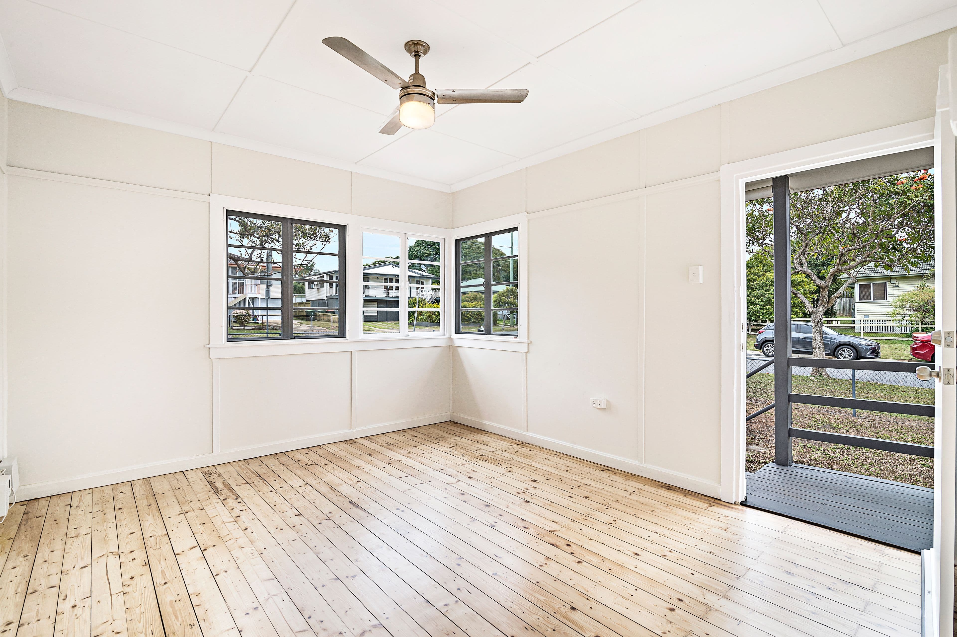 17 Crowley Street, Zillmere QLD 4034, Zillmere - Thumbnail 2