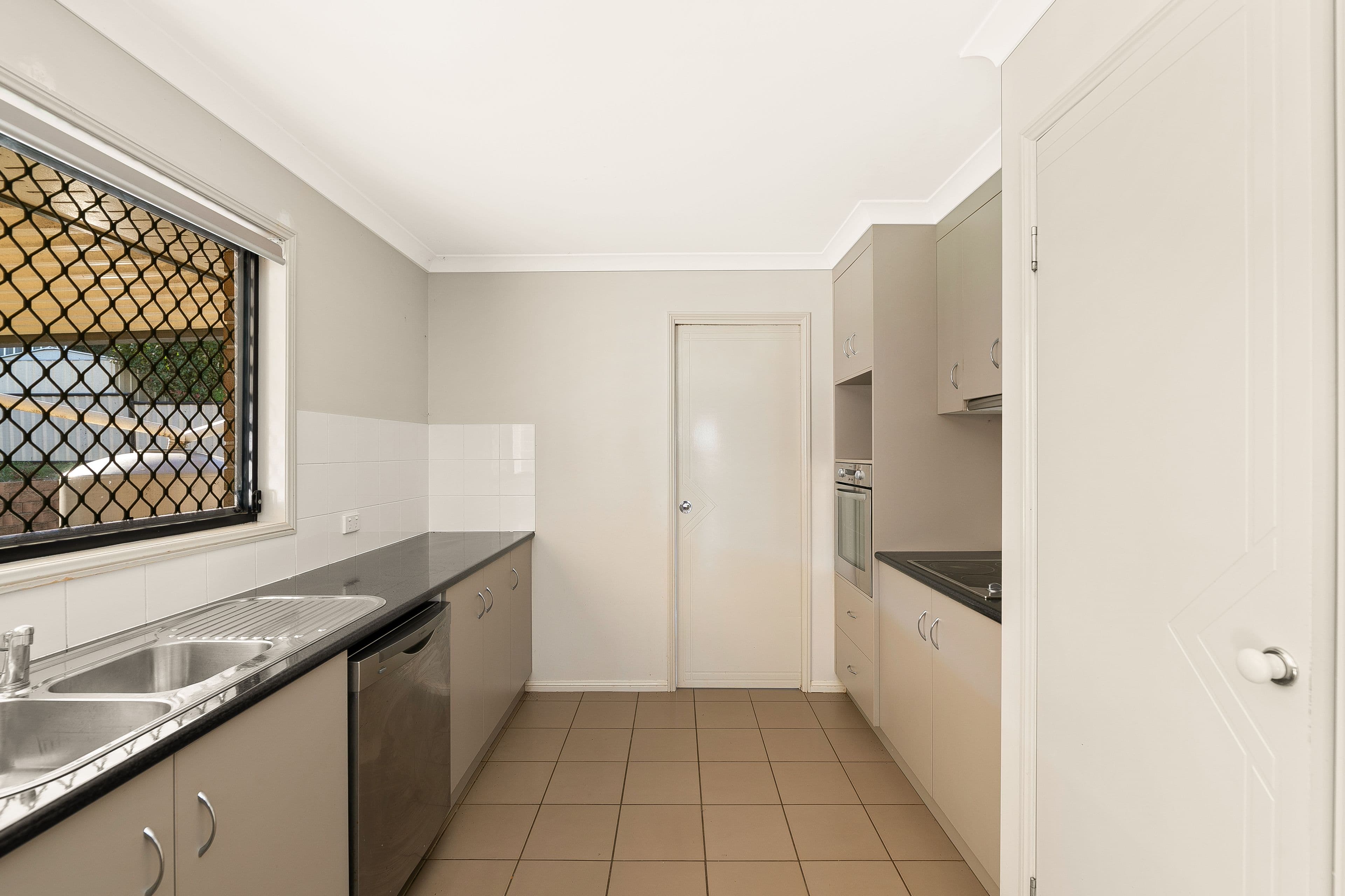 161 Handley Street, Darling Heights QLD 4350, Darling Heights - Thumbnail 2