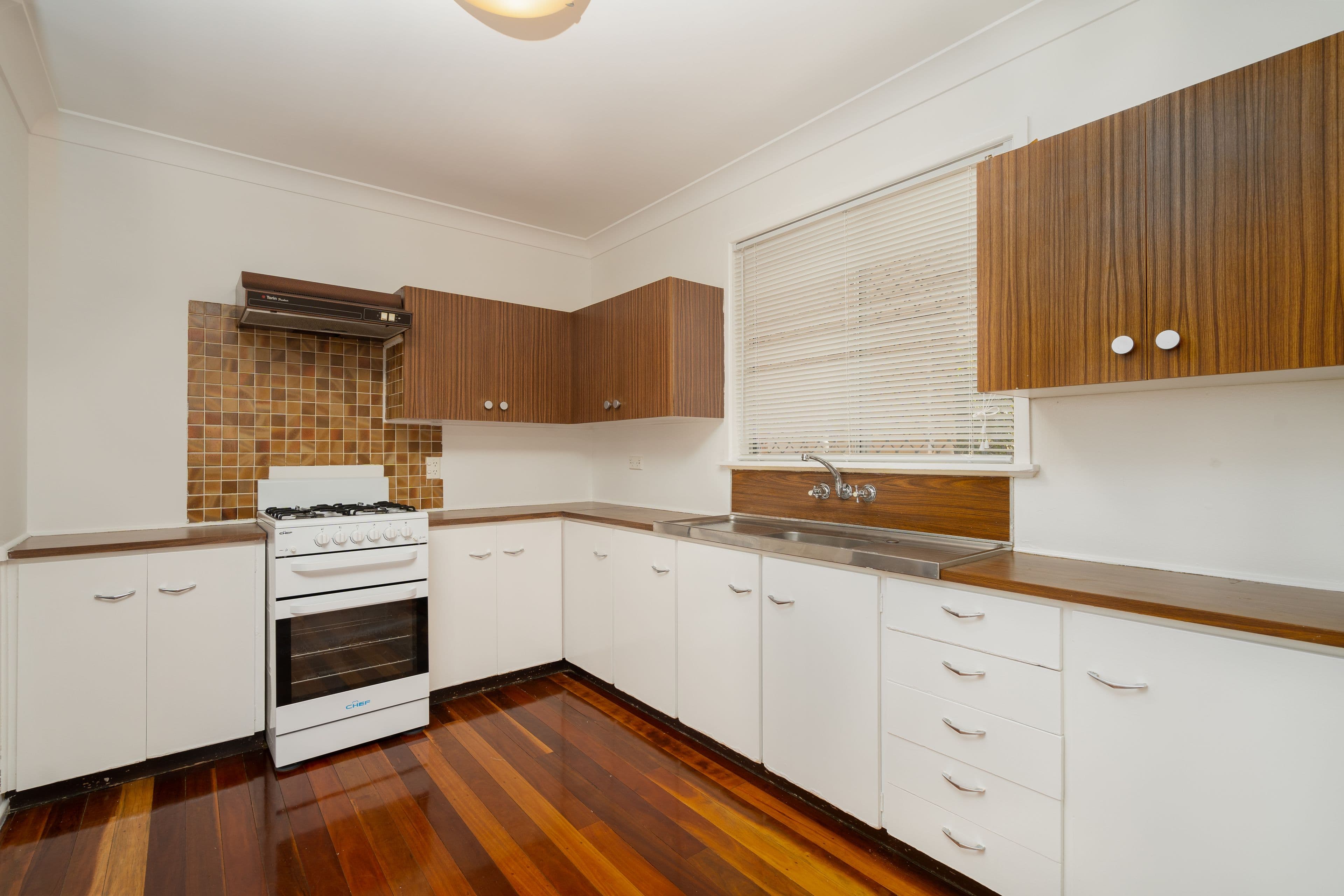35 Dulcie Street, Raceview QLD 4305, Raceview - Thumbnail 6