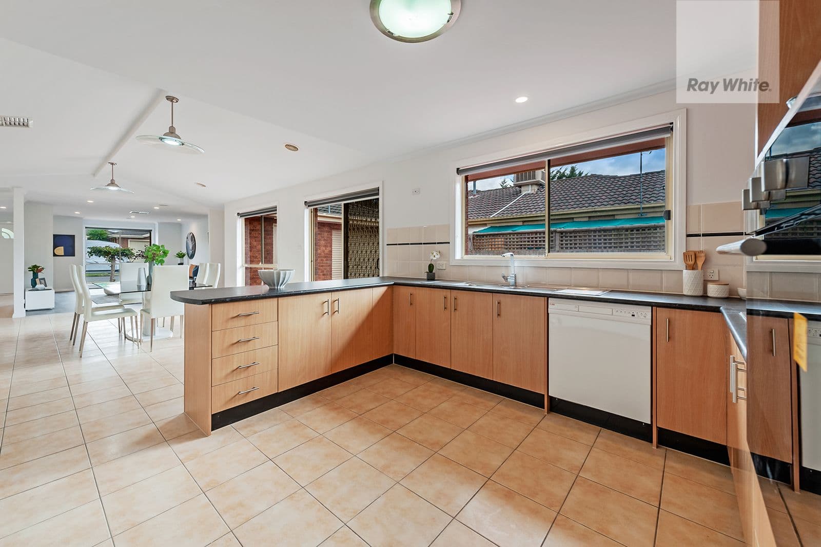 32 Cambridge Crescent, Roxburgh Park VIC 3064, Roxburgh Park - Thumbnail 5