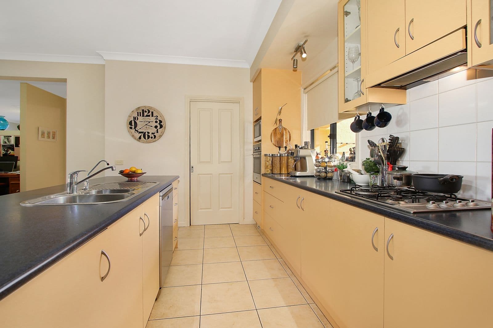 26 Darrambal Drive, Springdale Heights - Thumbnail 6