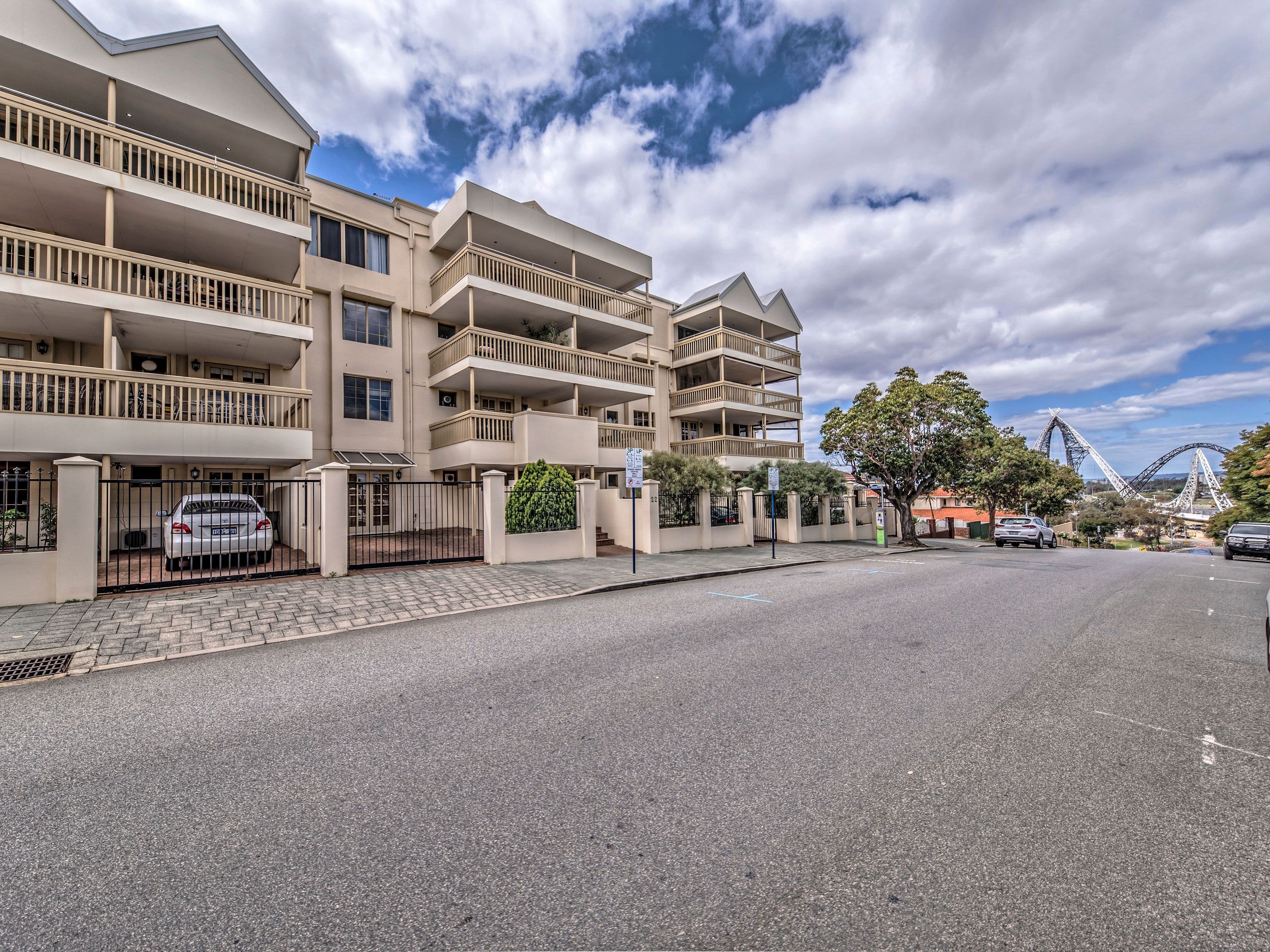 33C/22 Nile Street, East Perth WA 6004, East Perth - Thumbnail 4