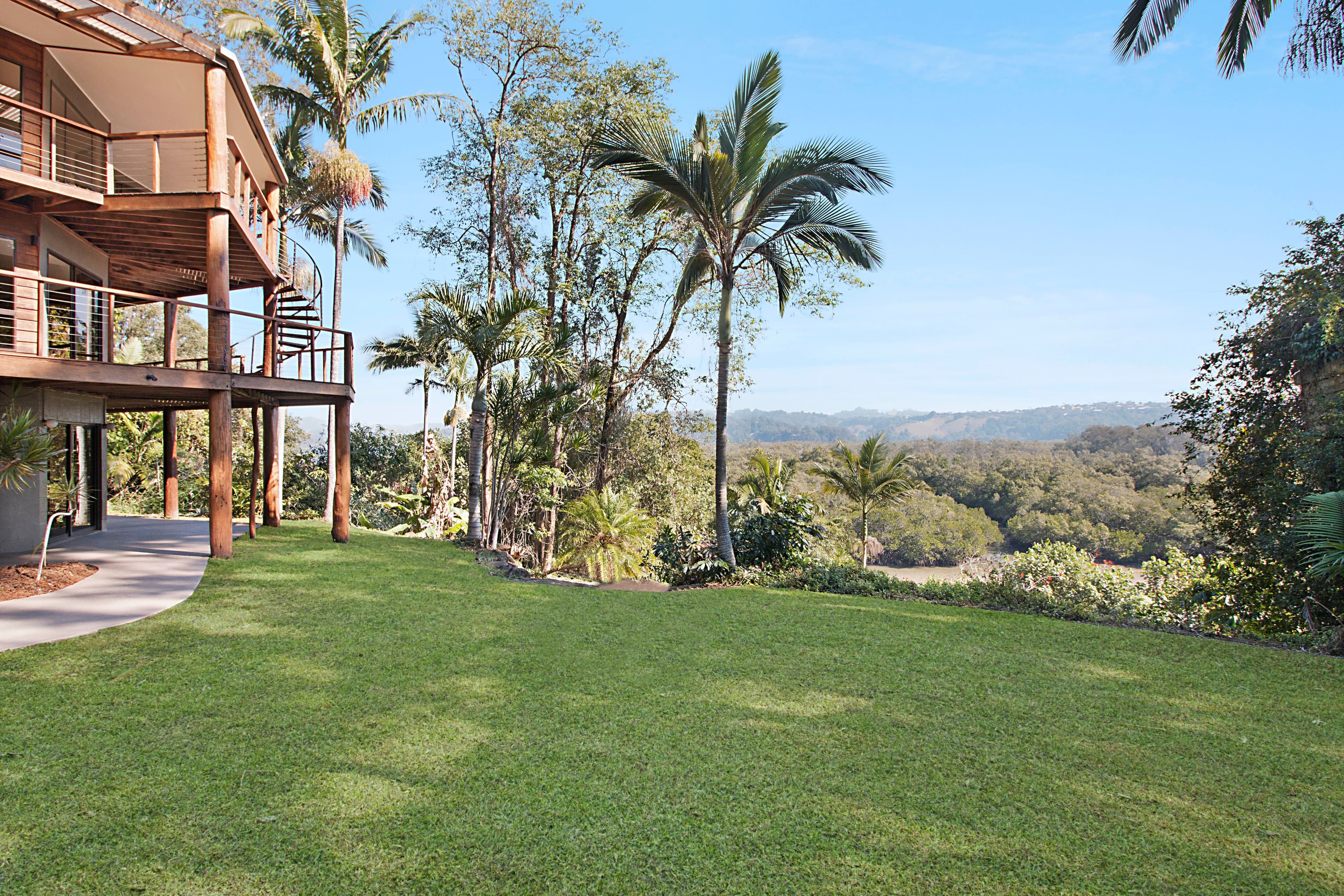 54 Lakeview Parade, Tweed Heads South - Thumbnail 8