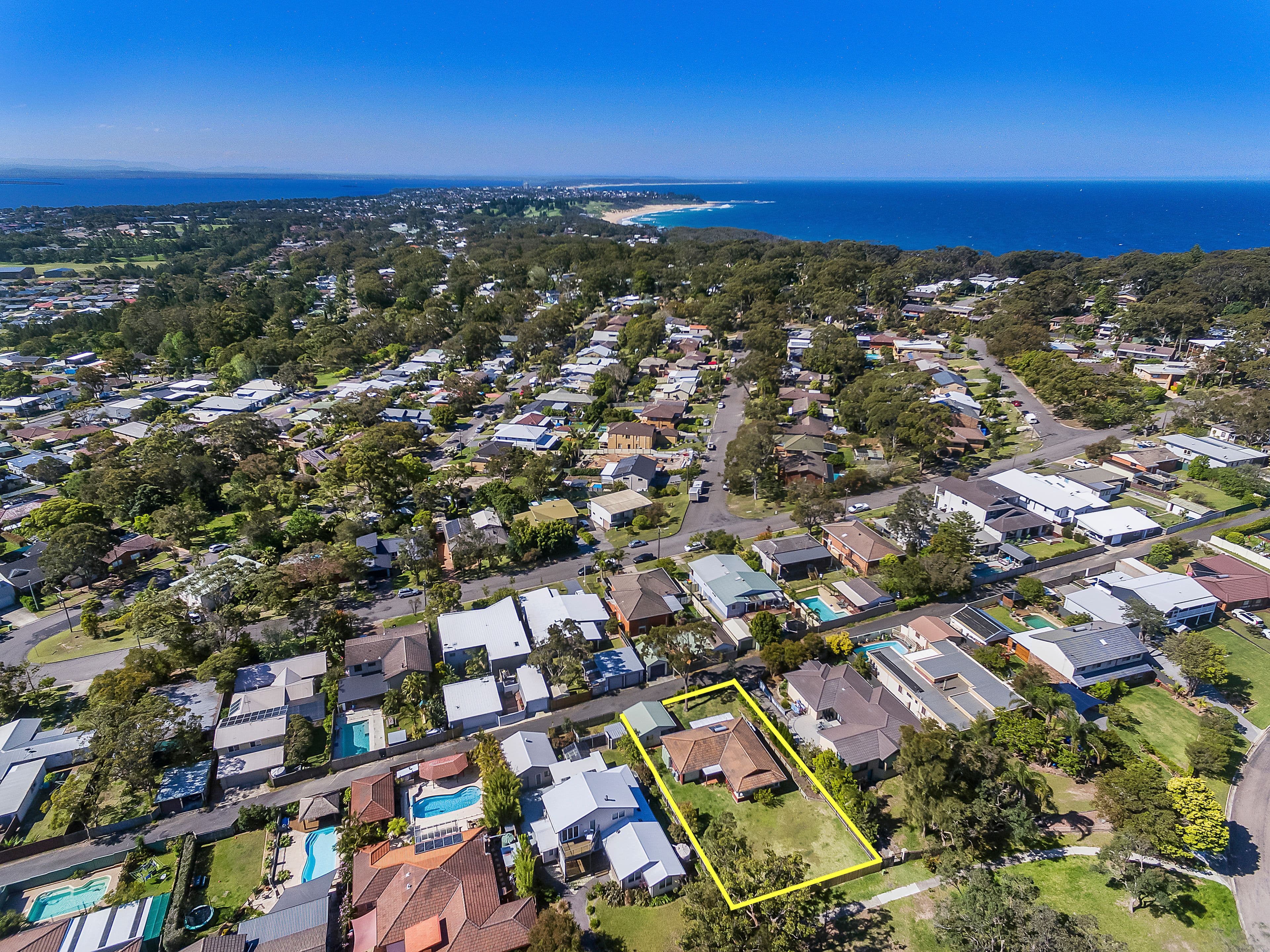 17 Waratah Street, Bateau Bay - Image 1