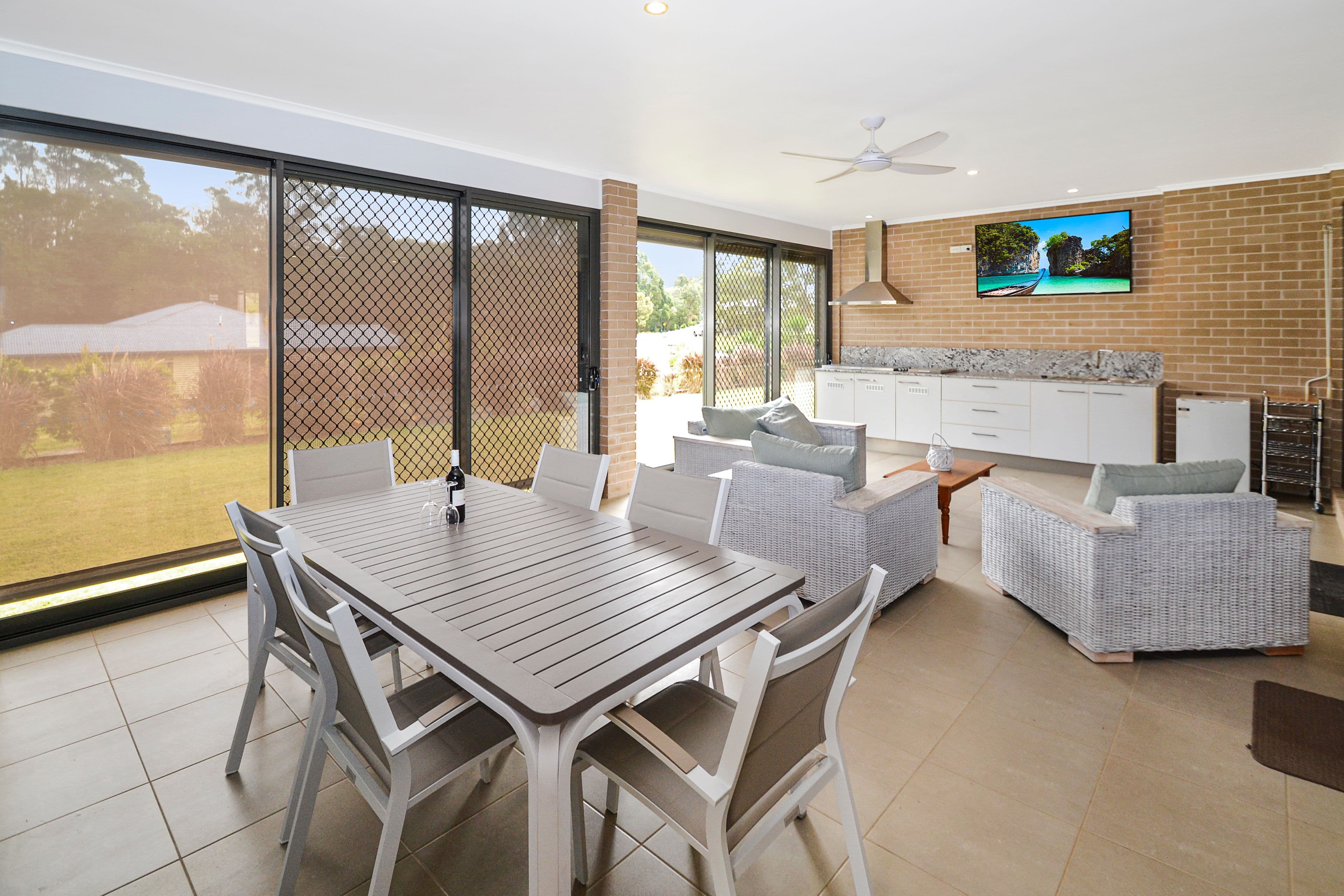 2-4 Kate Court, Beerwah QLD 4519, Beerwah - Thumbnail 2