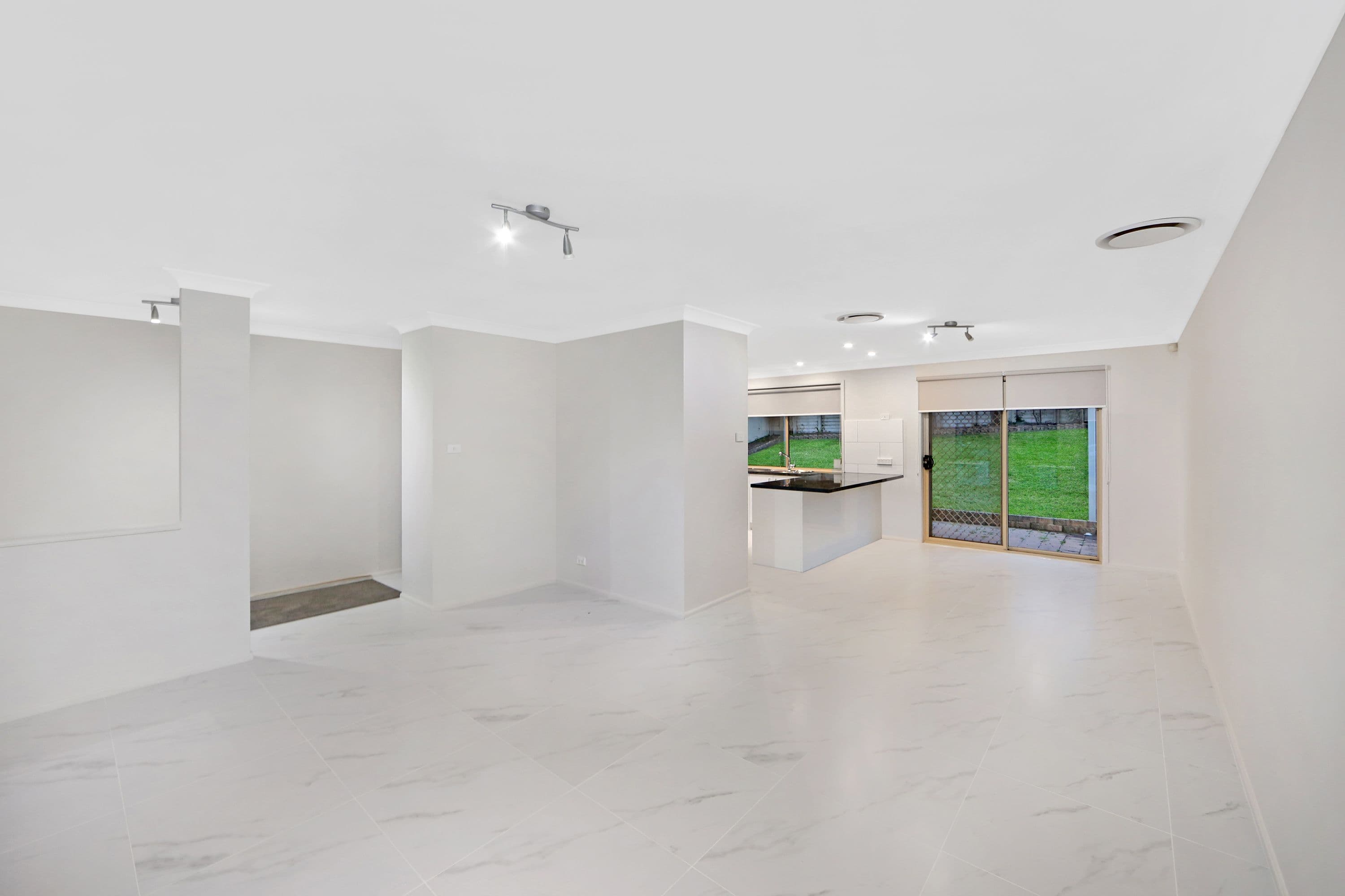 9 Marsden Road, Blue Haven - Thumbnail 5