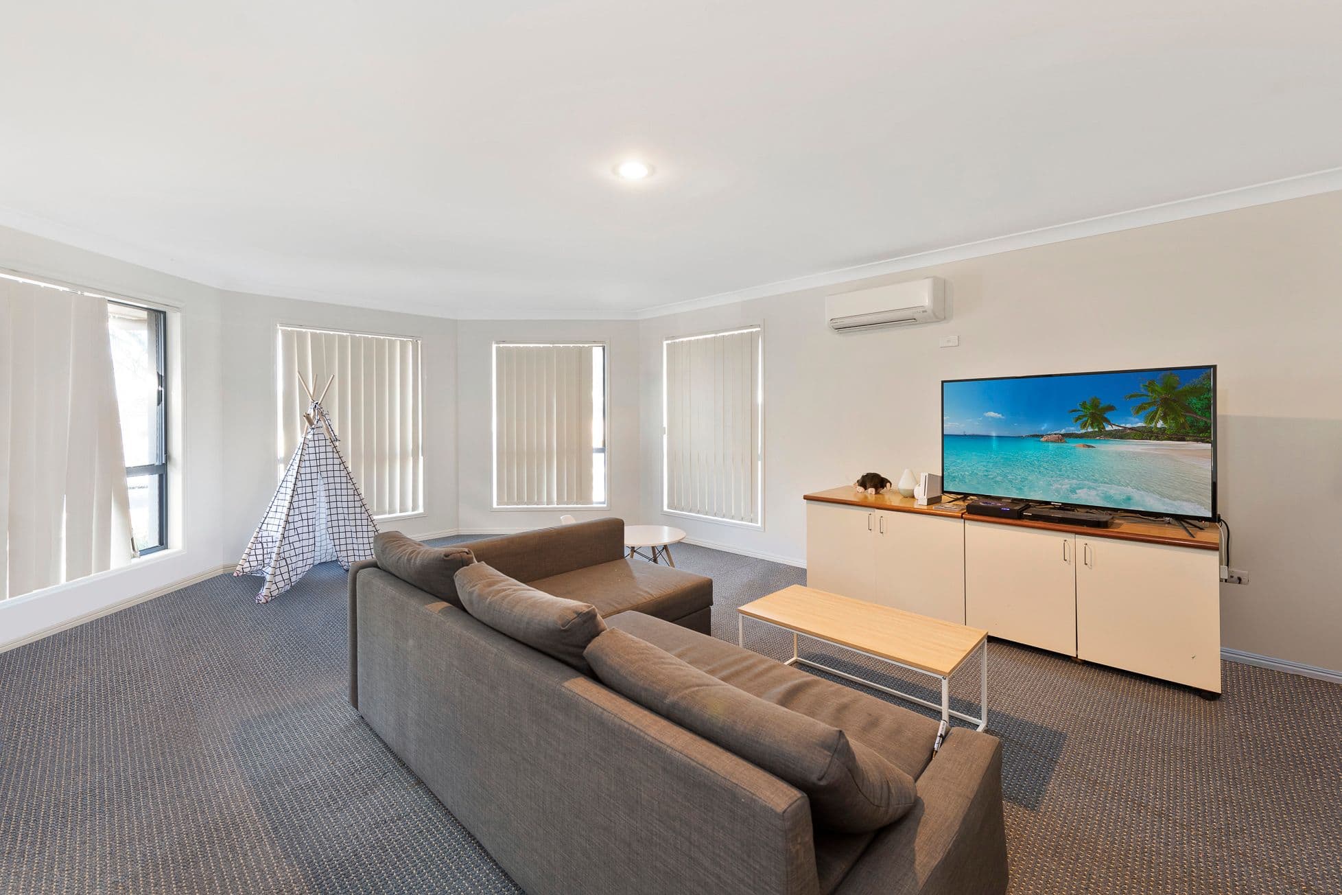 5 Peggy Drive, Coral Cove QLD 4670, Coral Cove - Thumbnail 7
