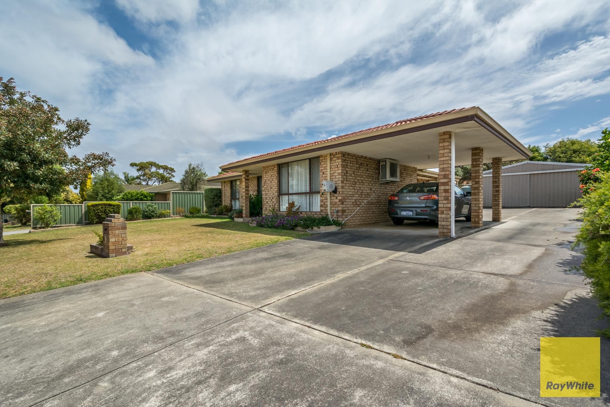 9 Sierra Crescent, Orana WA 6330, Orana - Thumbnail 2