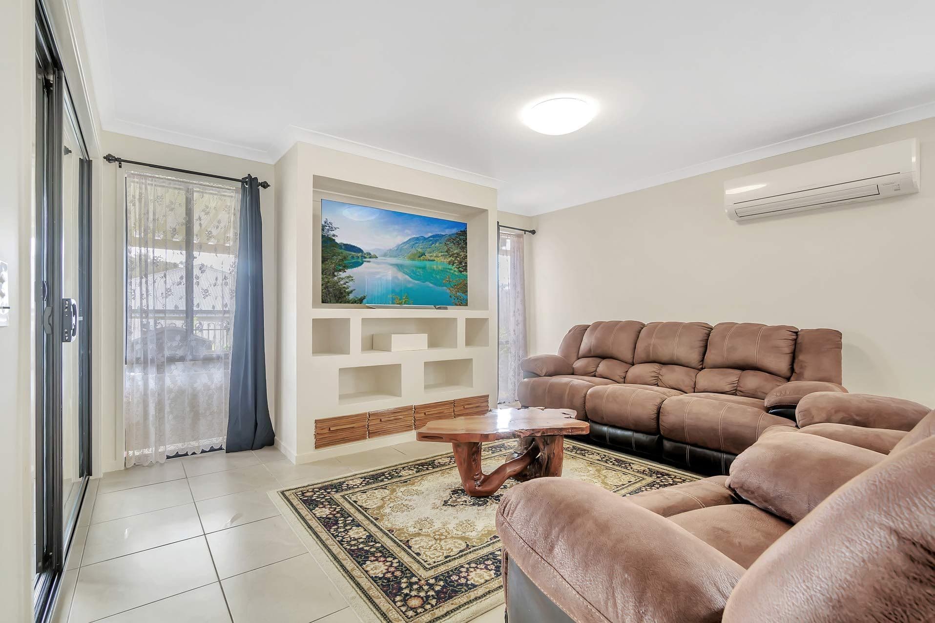 26 Wimmera Crescent, Upper Coomera QLD 4209, Upper Coomera - Thumbnail 4