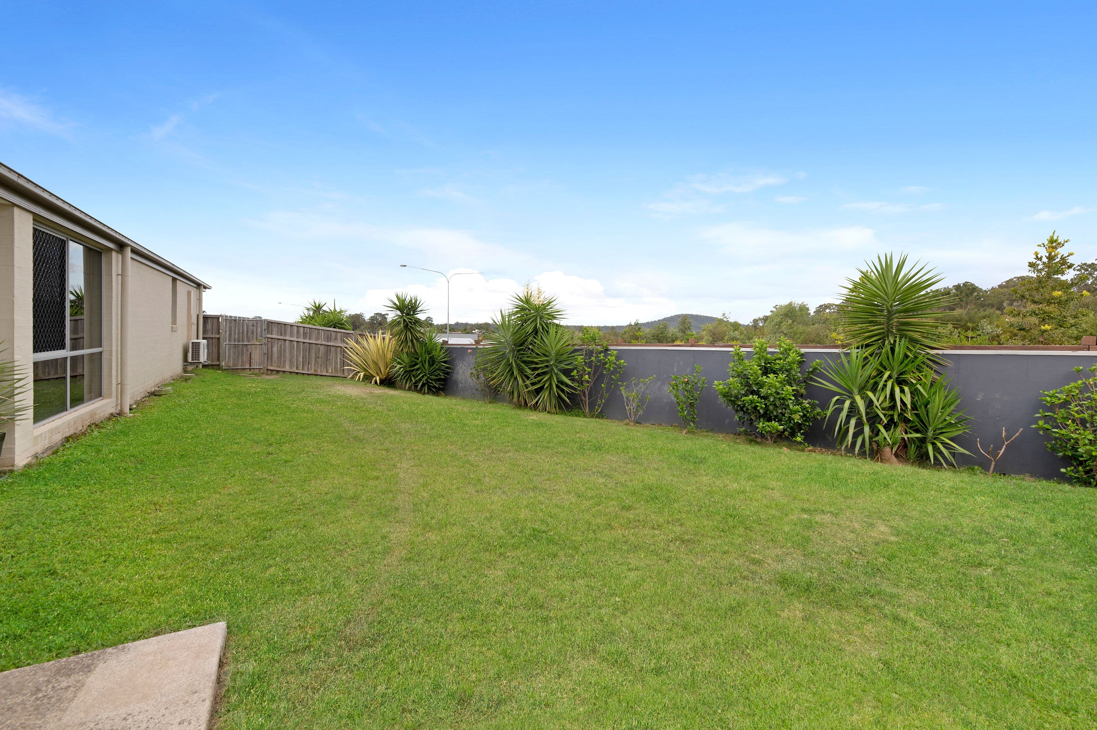 11 Picton Court, Upper Coomera QLD 4209, Upper Coomera - Thumbnail 2