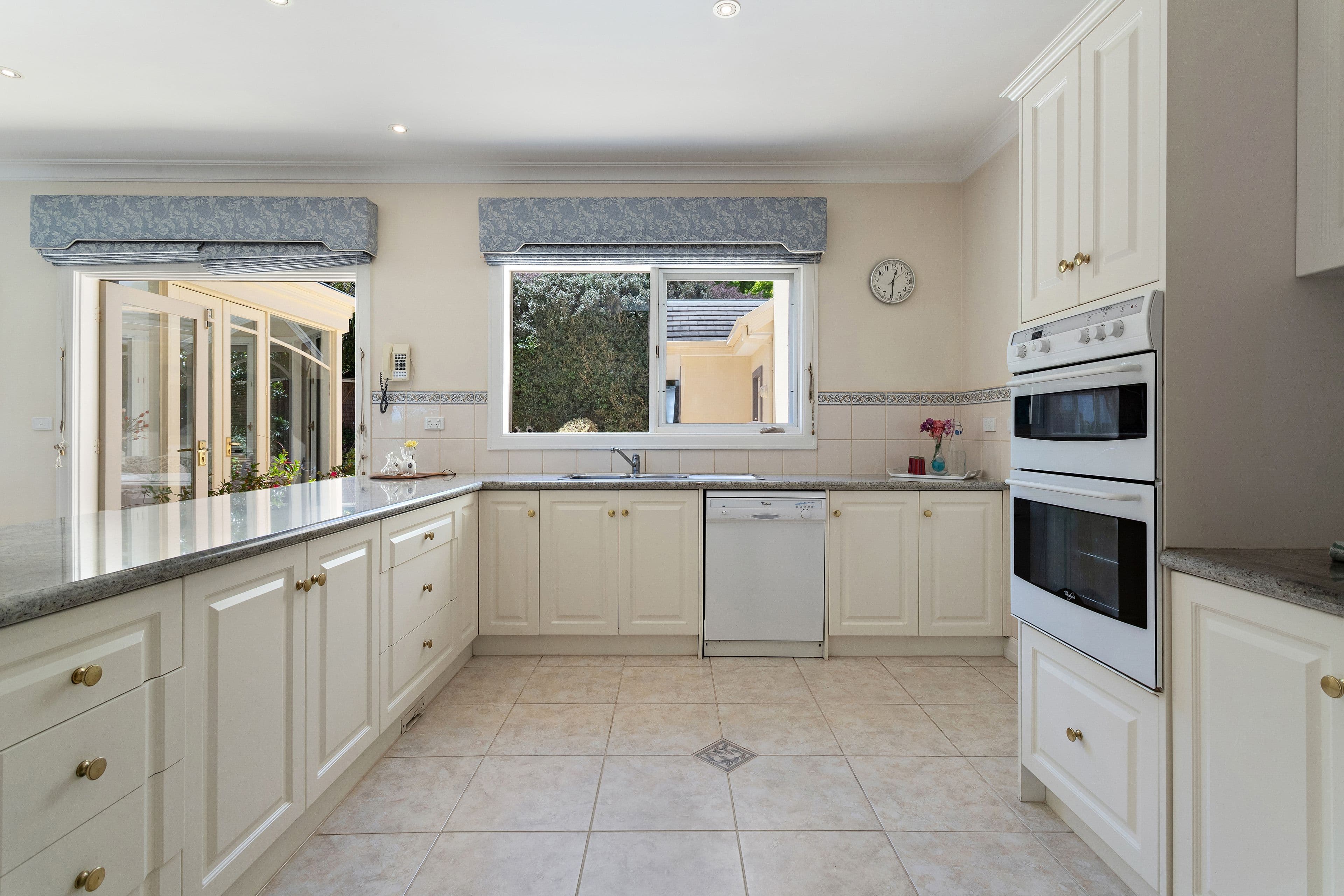 14 Cashins Mill Place, Lilydale VIC 3140, Lilydale - Thumbnail 4
