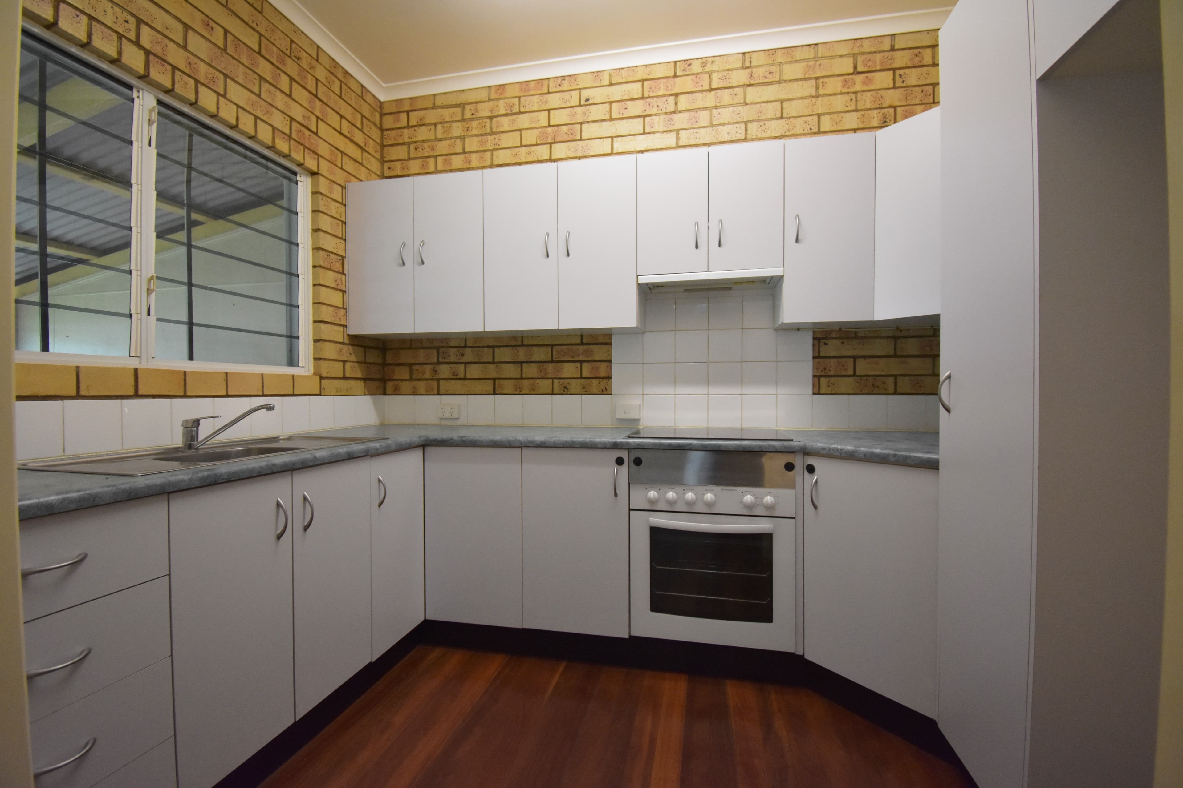 44 Elm Street, Barcaldine QLD 4725, Barcaldine - Thumbnail 5