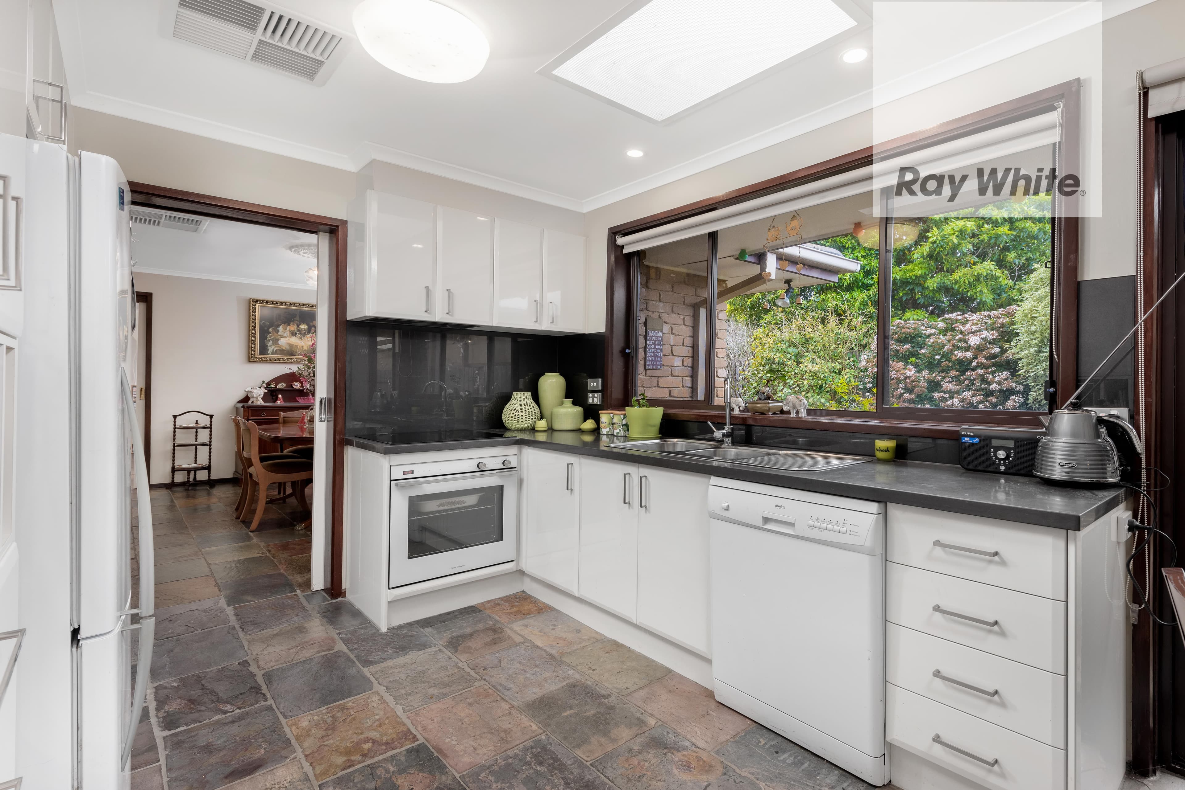 18 Dunbar Court, Lalor VIC 3075, Lalor - Thumbnail 6