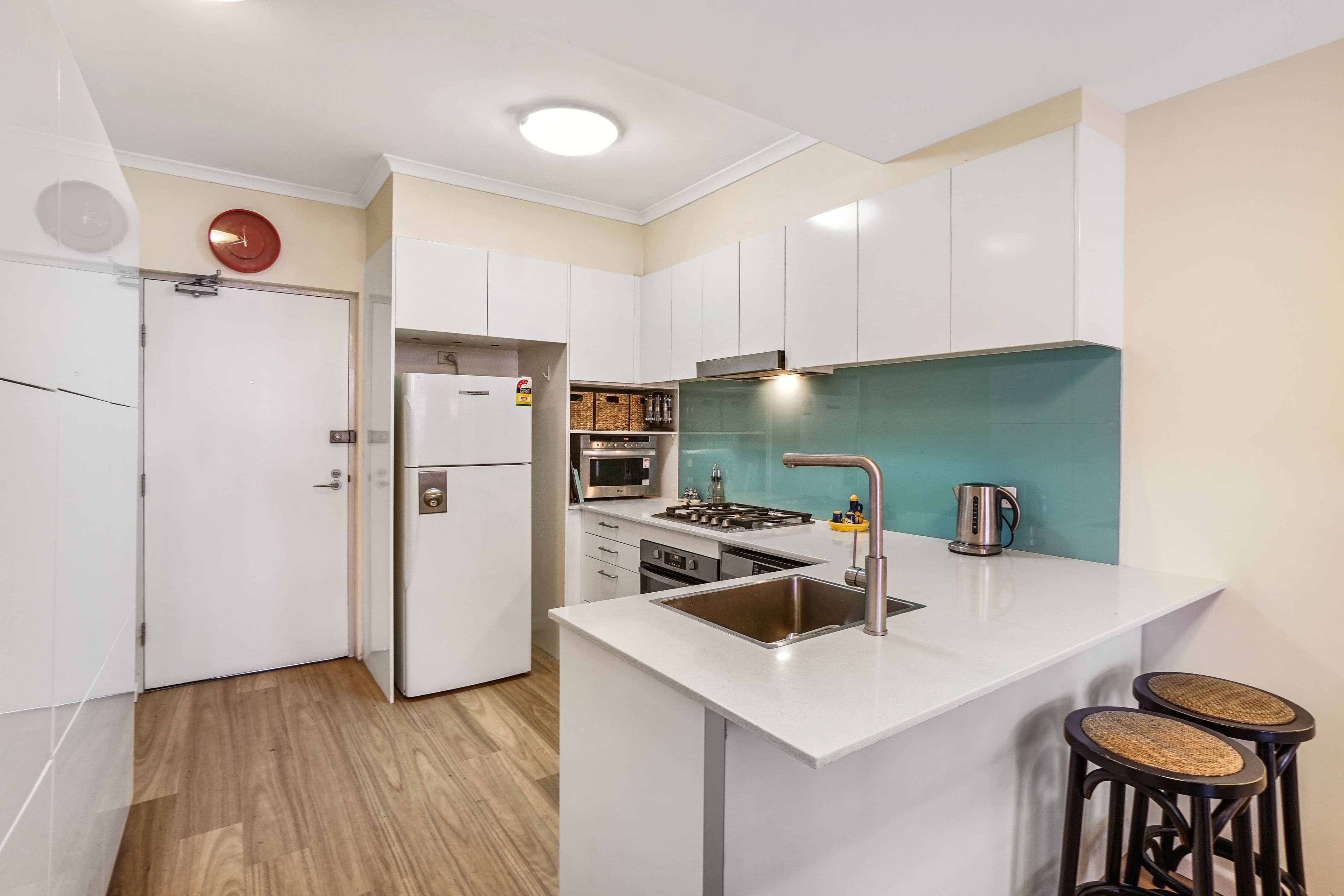 8 Grandstand Pde (Access via 28 Gadigal Av), Zetland NSW 2017, Zetland - Thumbnail 2