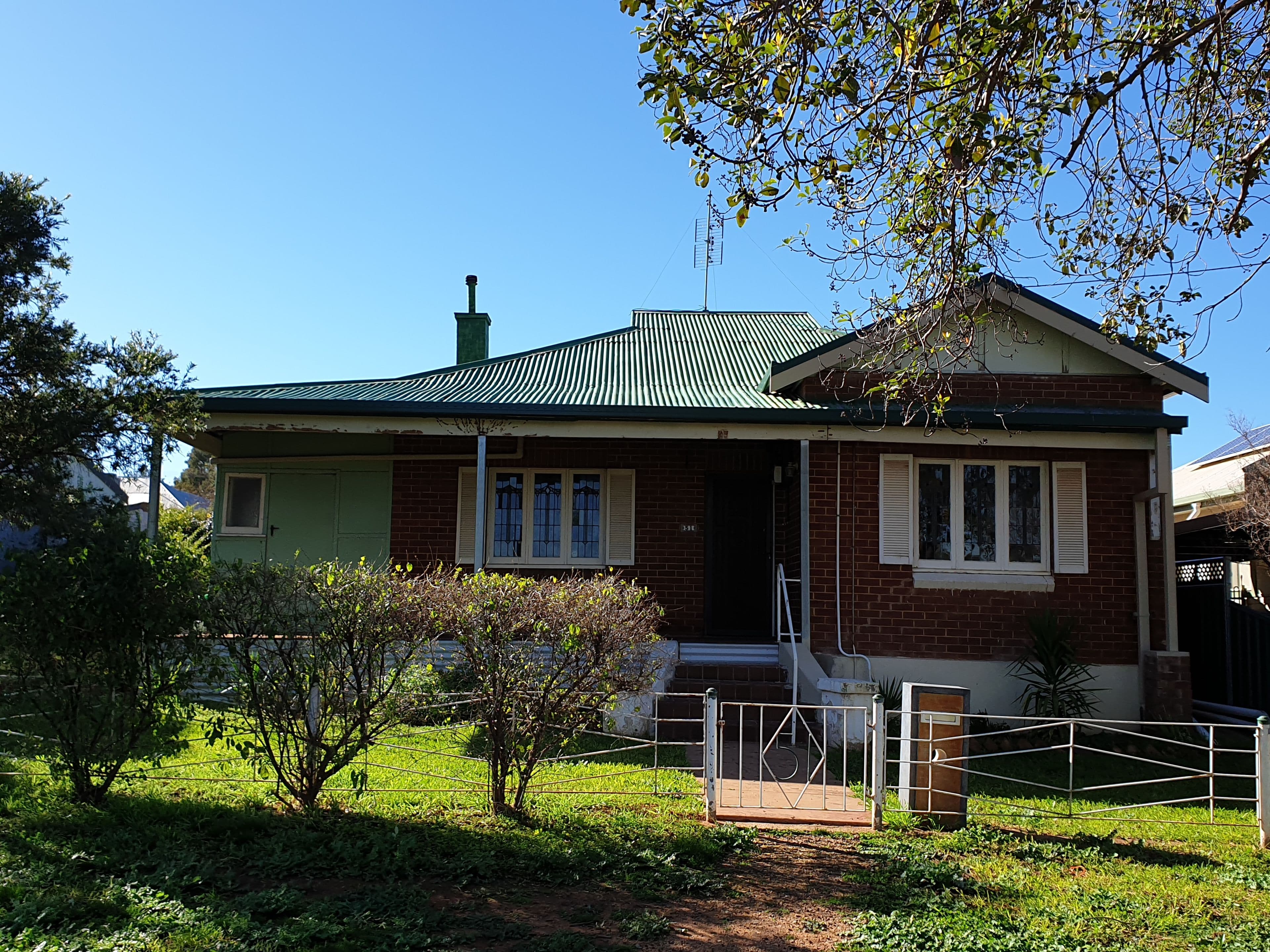 51 Albert Street, Parkes NSW 2870, Parkes - Image 1