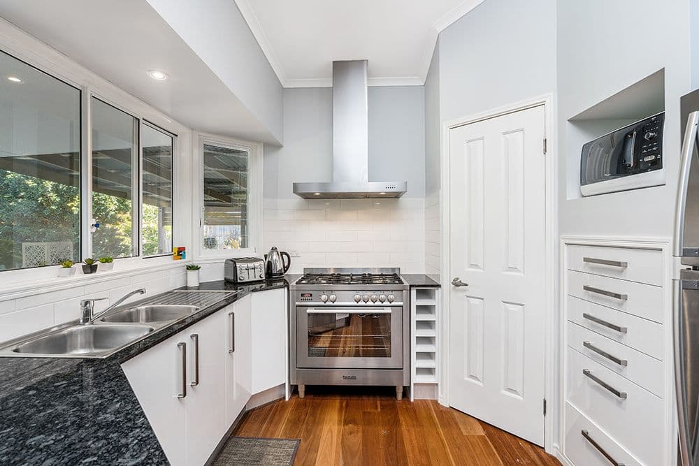 23 Parrot Tree Place, Bangalow - Thumbnail 2