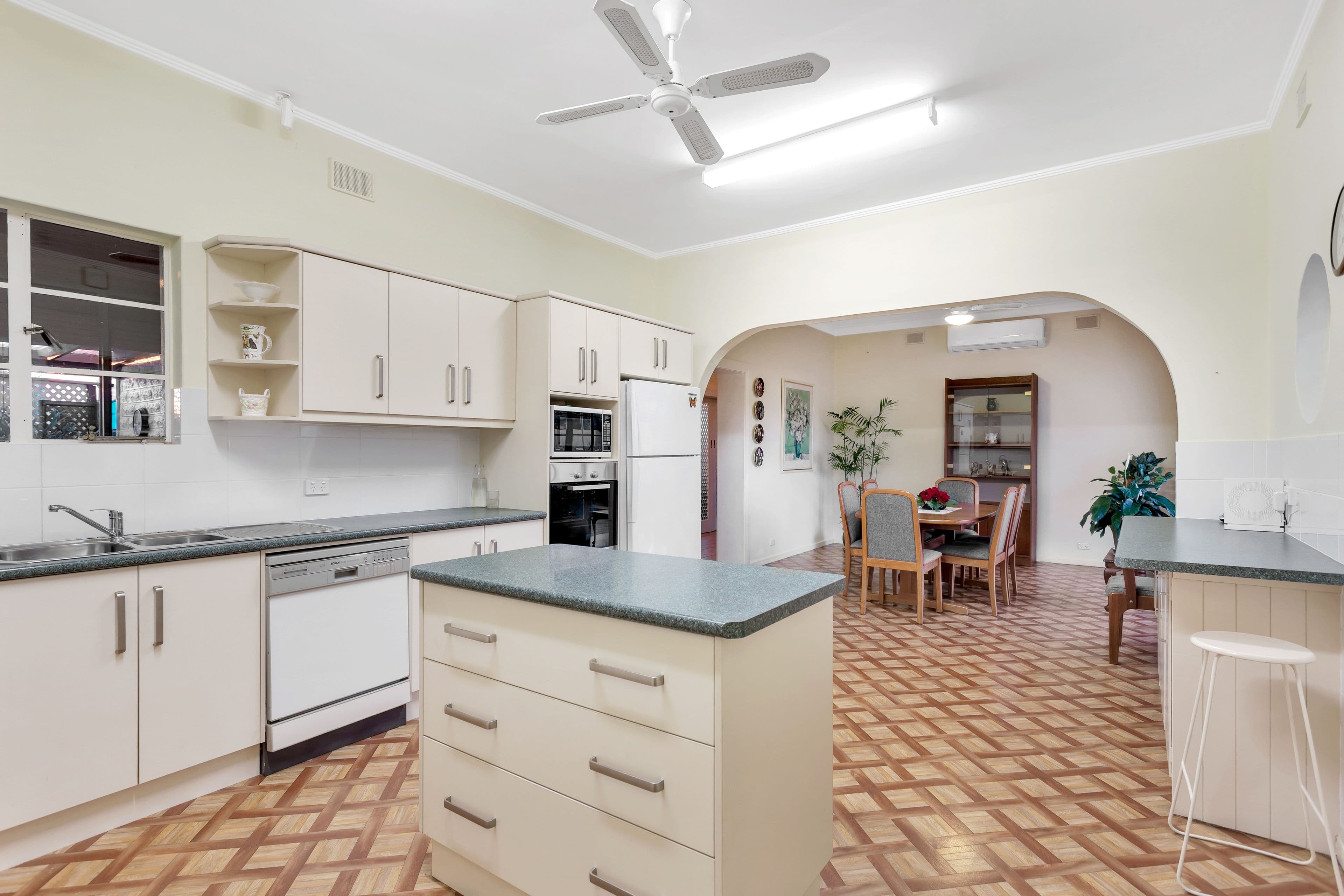 47 Blyth Street, Clearview SA 5085, Clearview - Thumbnail 5