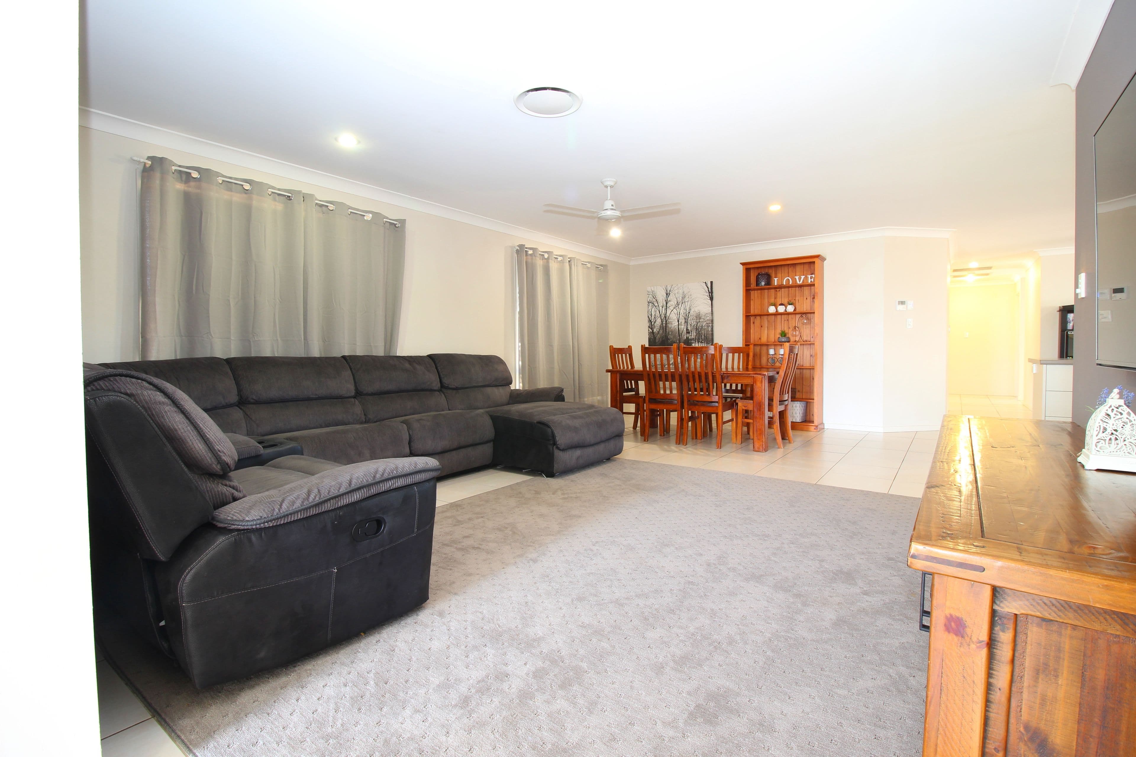 16 Ivers Place, Emerald QLD 4720, Emerald - Thumbnail 4